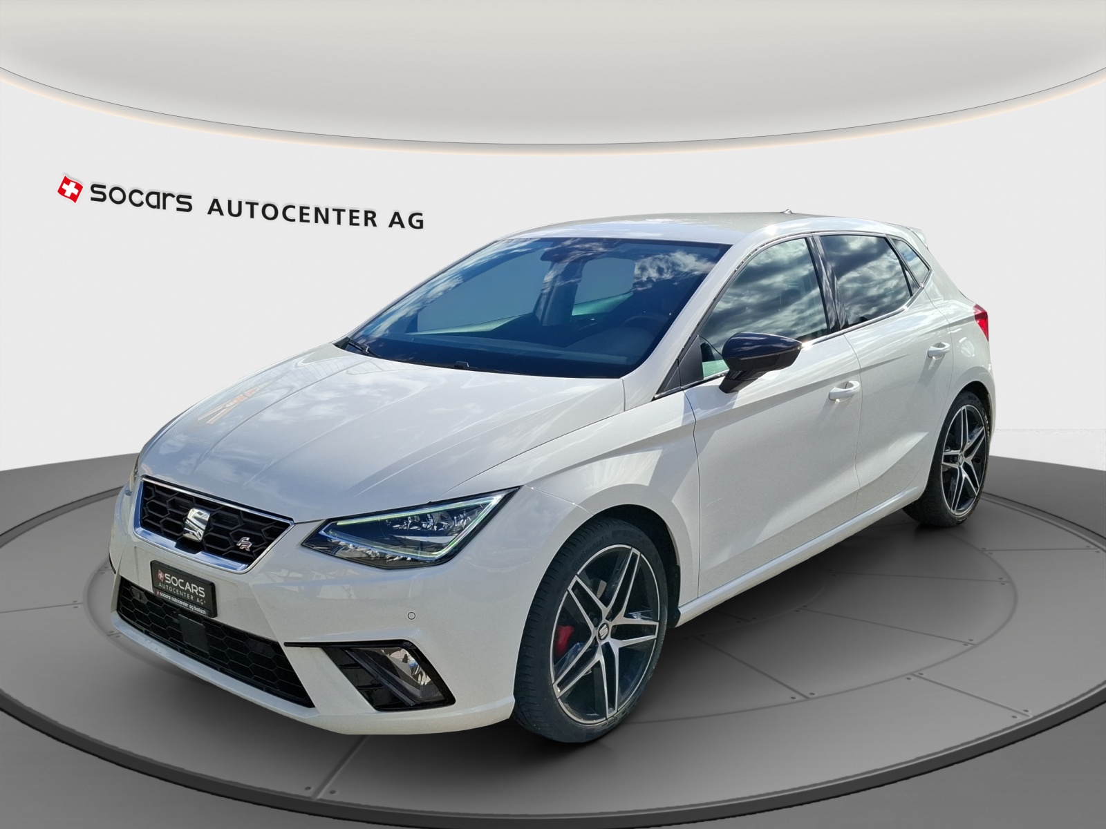 SEAT Ibiza 1.5 TSI EVO Swiss FR // 8-fach Aluminiumbereift-image-0