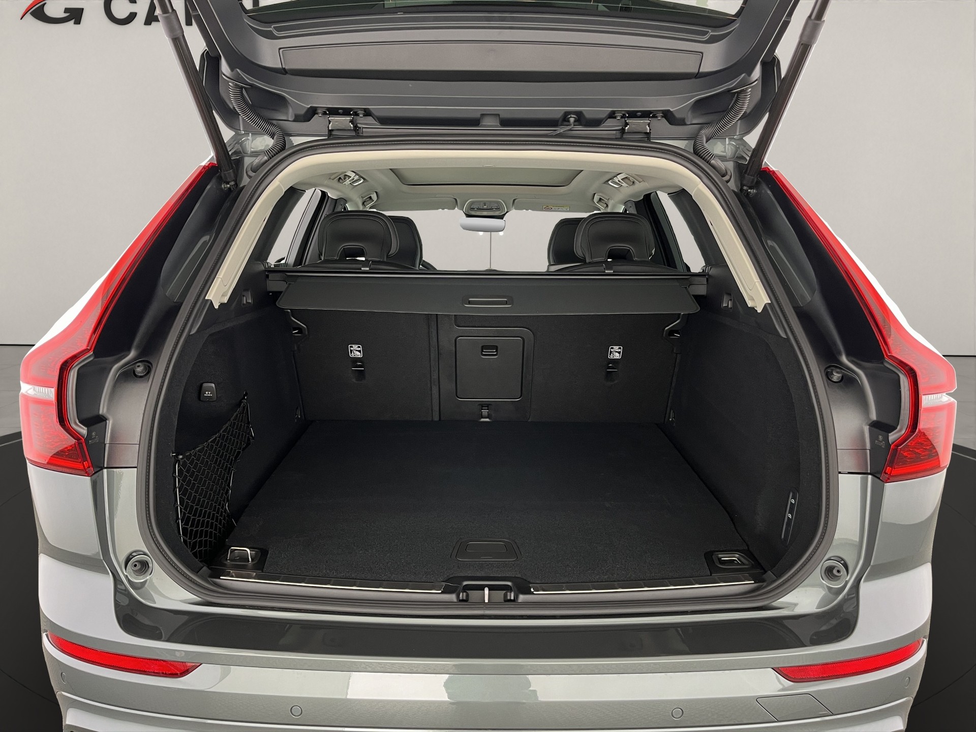VOLVO XC60 2.0 T8 TE Ultra Dark eAWD-image-5