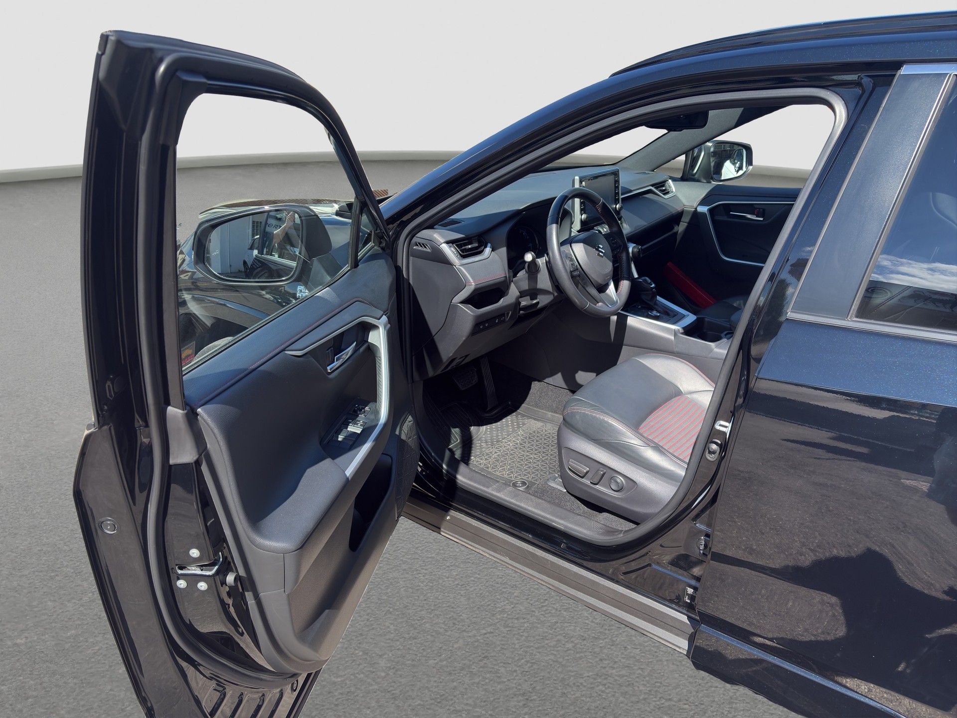 SUZUKI Across 2.5 Plug-in-Hybrid Compact Top E-CVT-image-17