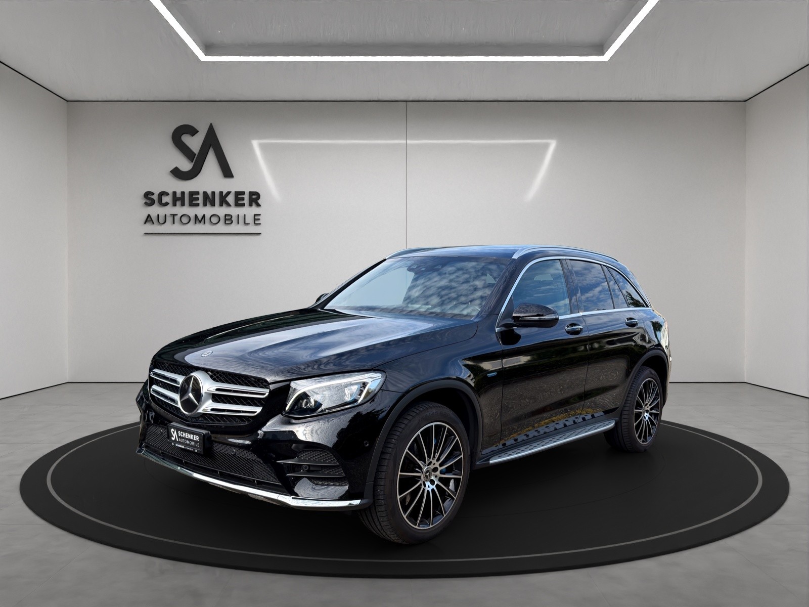 MERCEDES-BENZ GLC 350 e AMG Line 4Matic 7G-Tronic-image-0