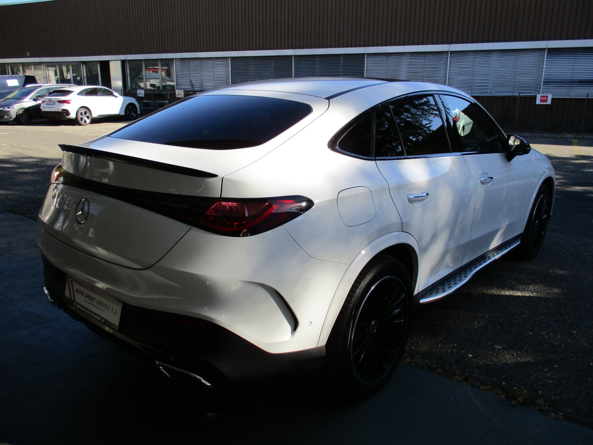 MERCEDES-BENZ GLC Coupé 400 e 4Matic 9G-Tronic-image-3
