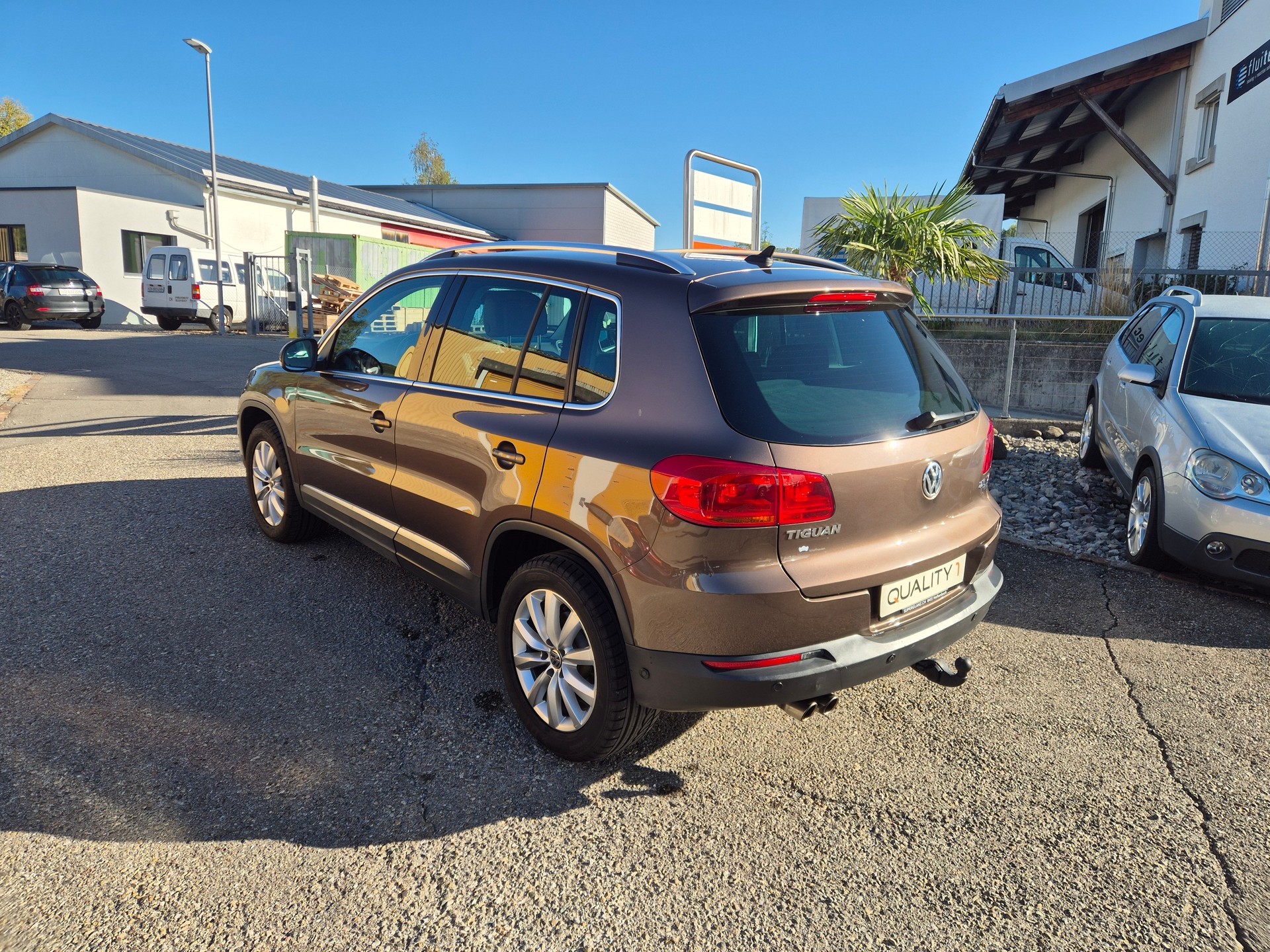 VW Tiguan 2.0 TSI Sport&Style 4Motion DSG-image-2