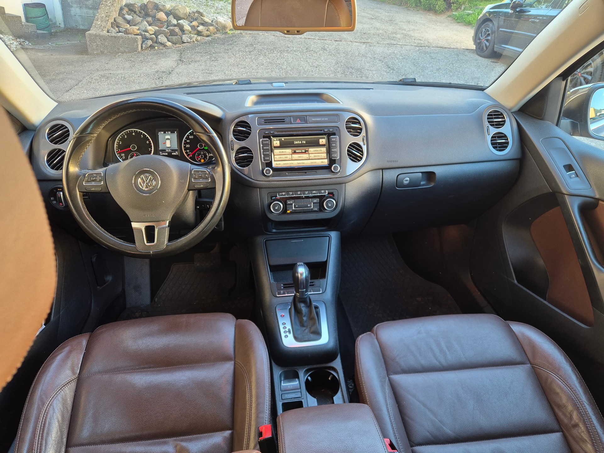 VW Tiguan 2.0 TSI Sport&Style 4Motion DSG-image-10