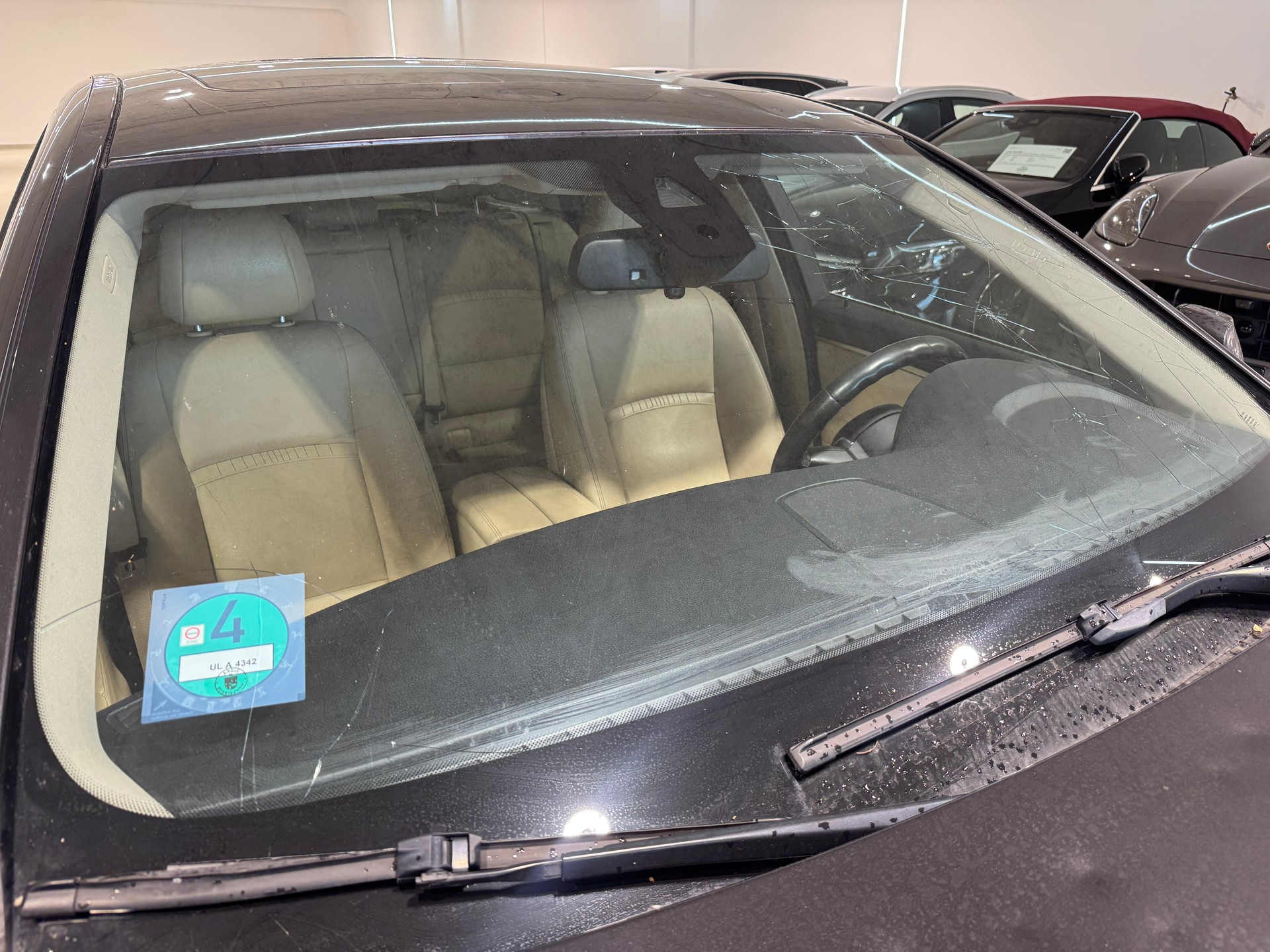 BMW 530d Touring Luxury Line Steptronic-image-4