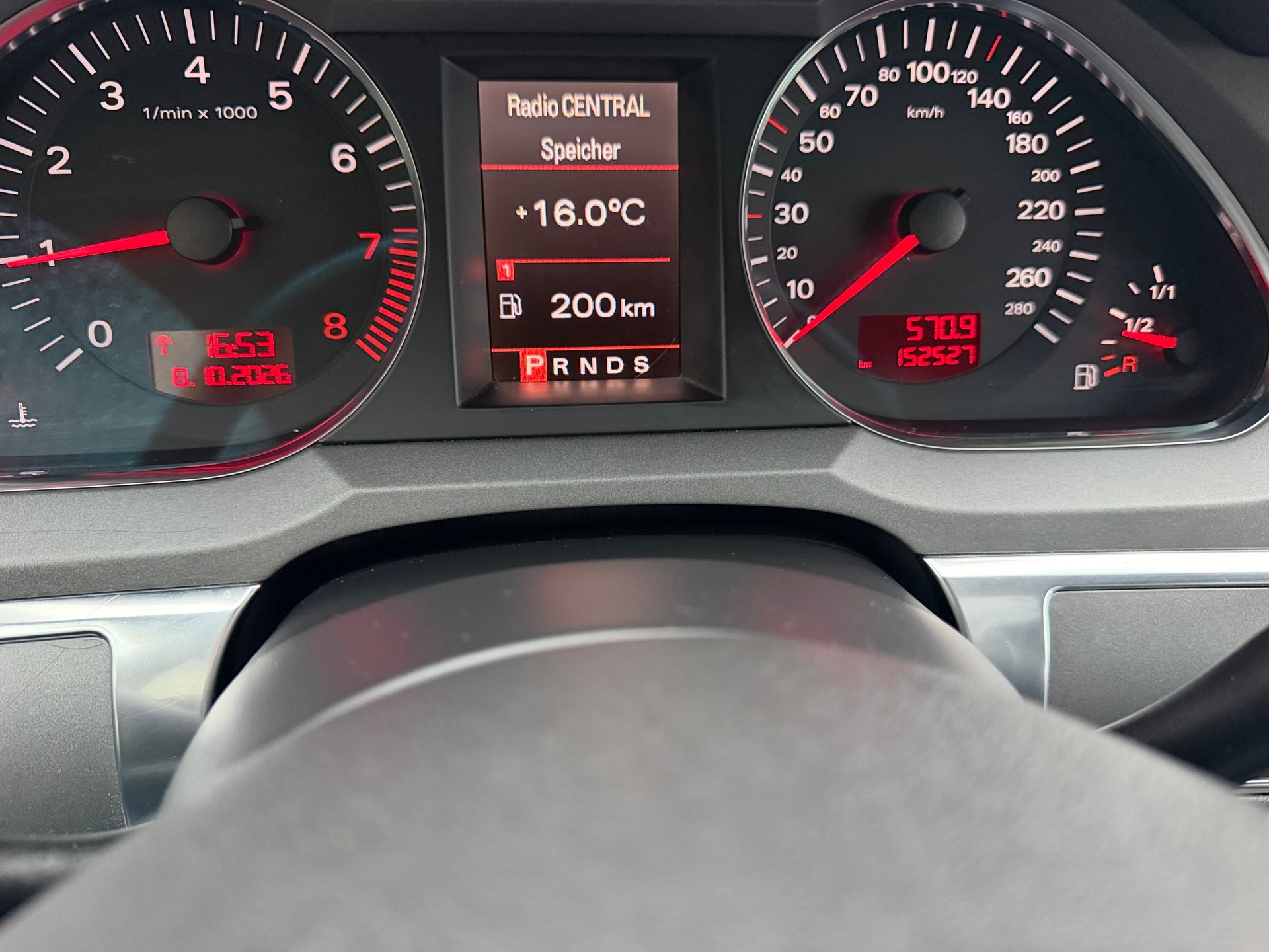 AUDI A6 Avant 3.2 V6 FSI quattro-image-15