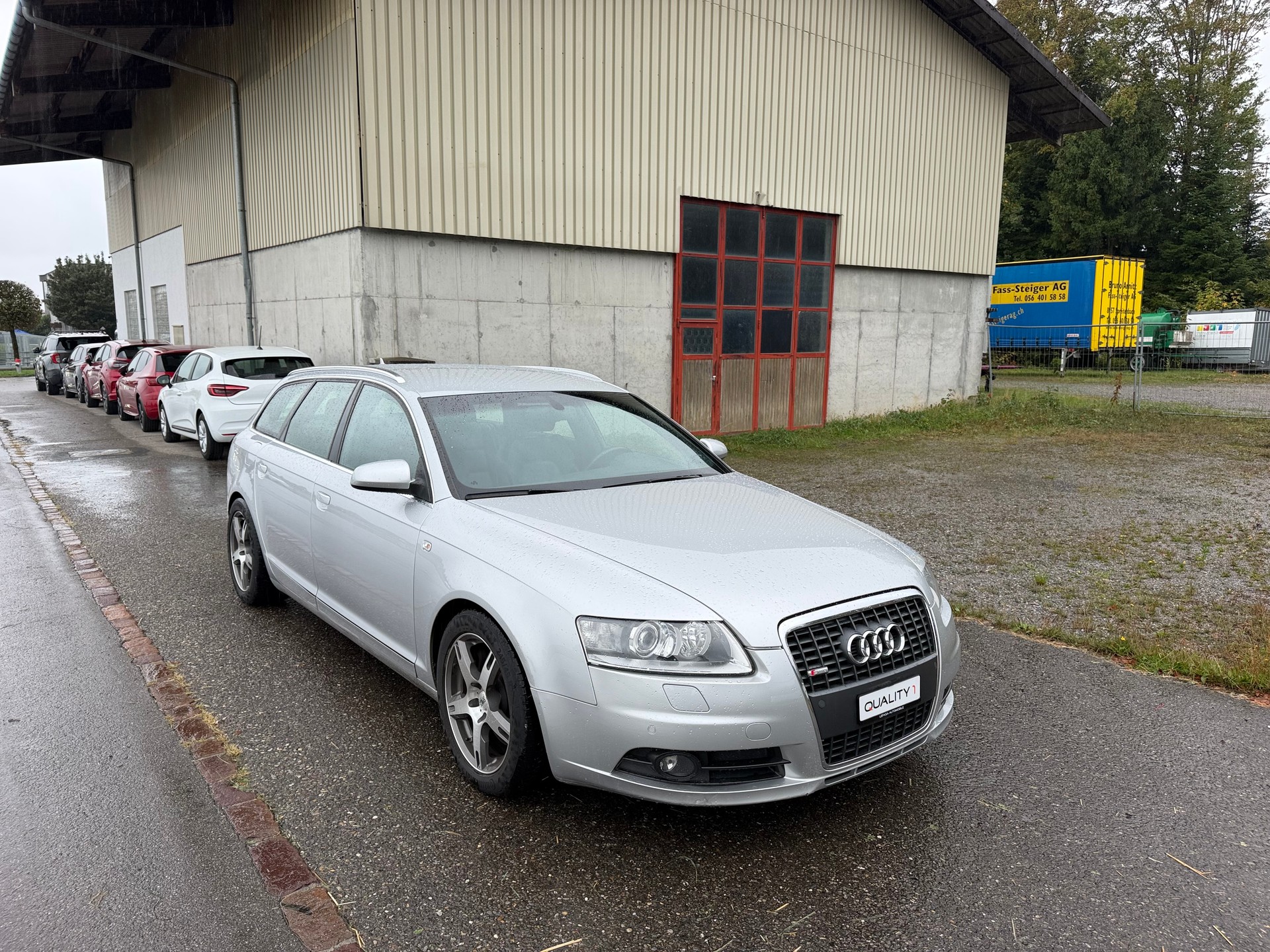 AUDI A6 Avant 3.2 V6 FSI quattro-image-3