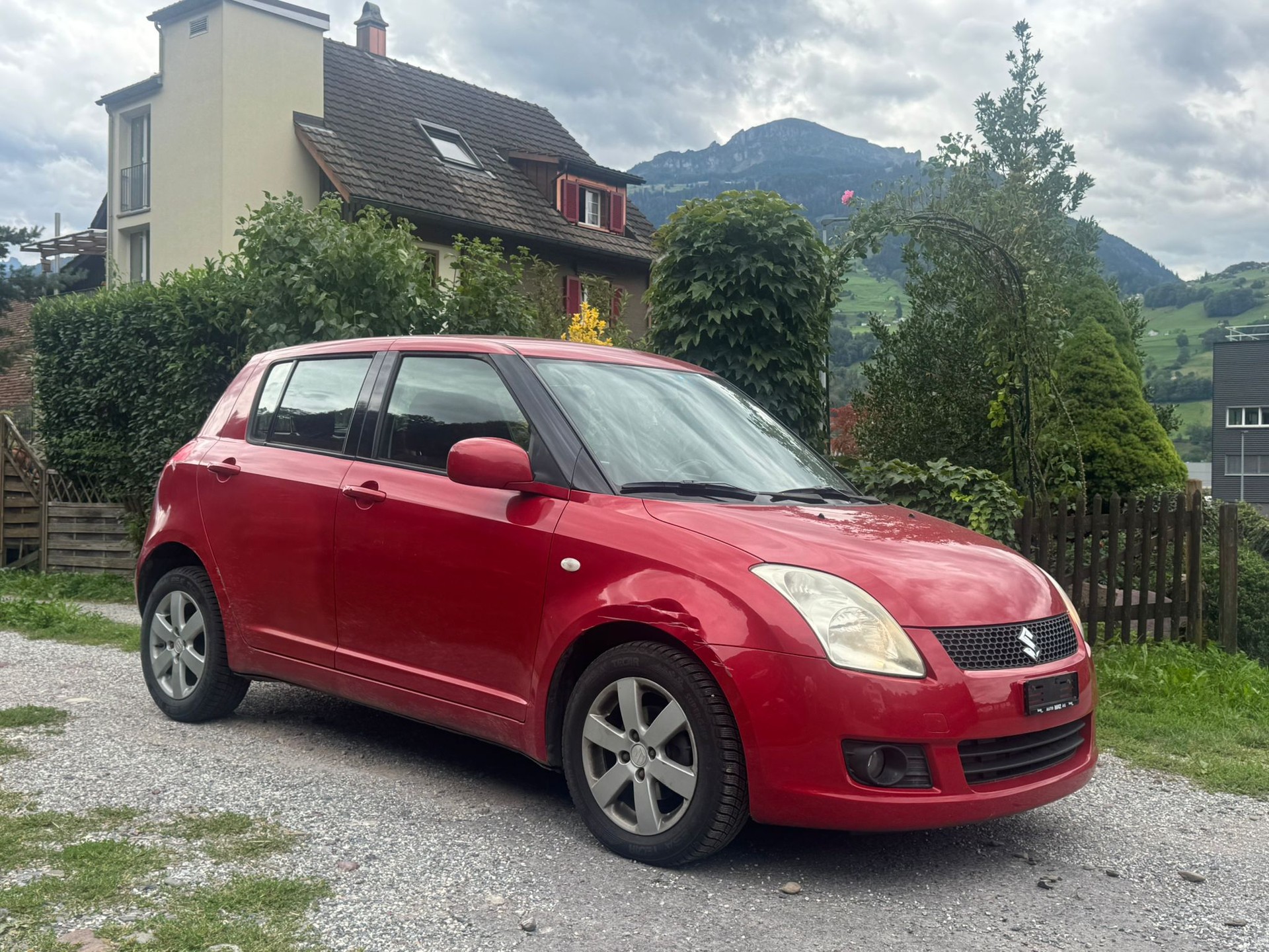 SUZUKI Swift 1.3i 16V GL Top 4x4-image-9