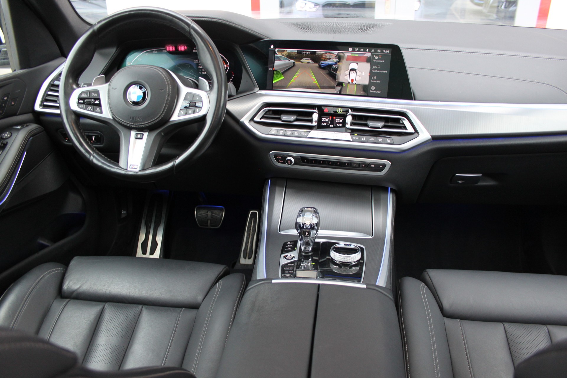 BMW X5 xDrive 48V 40d M Sport Steptronic-image-9