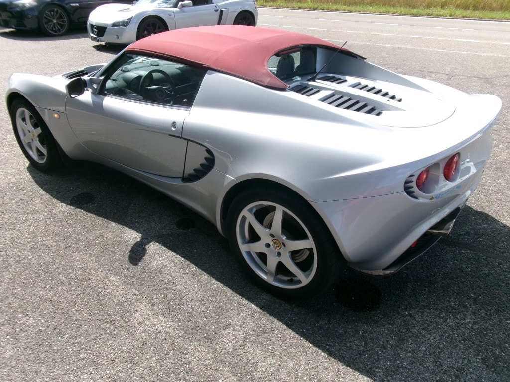 LOTUS ELISE