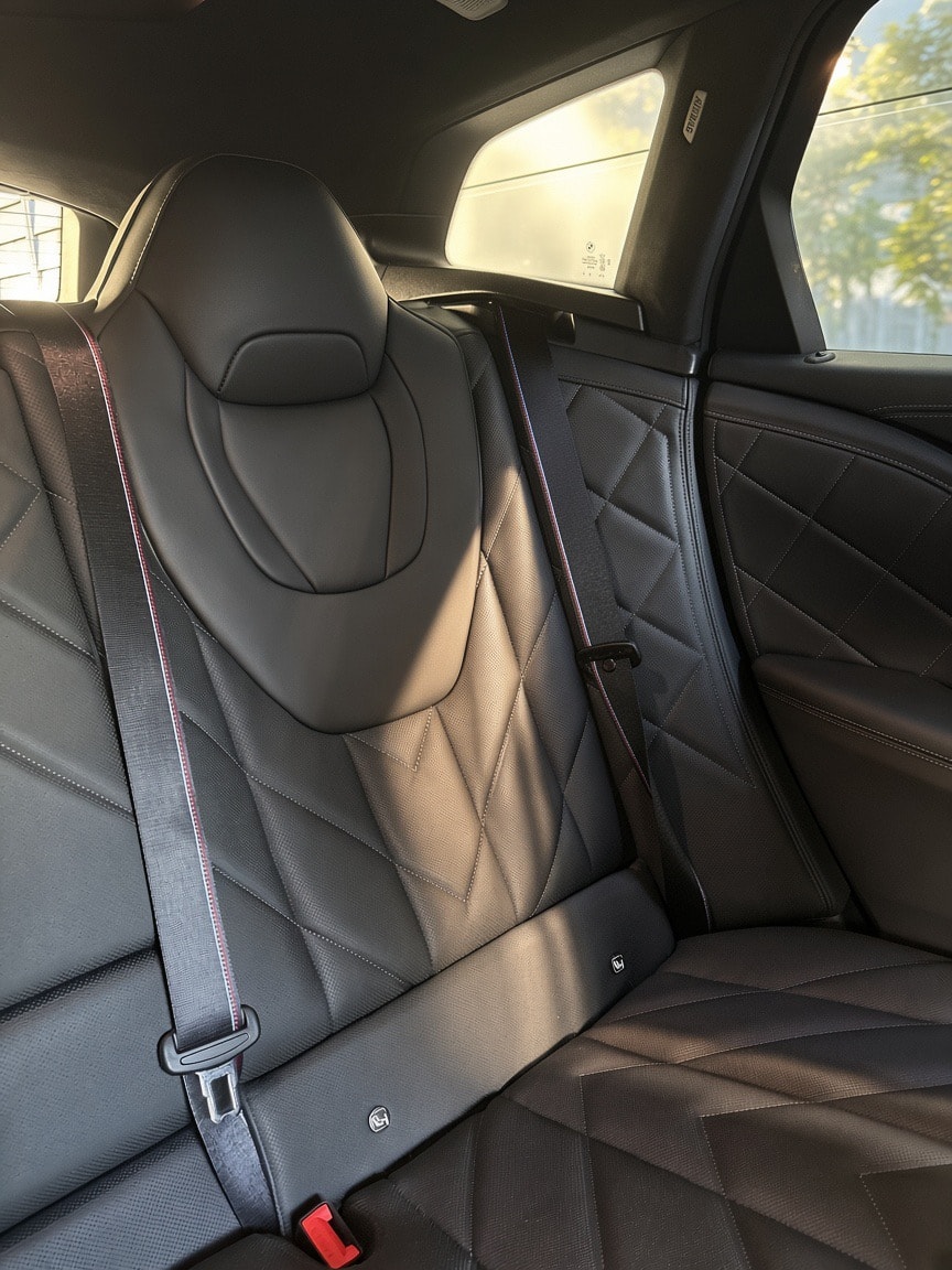 BMW Label Plug-in Hybrid-image-6