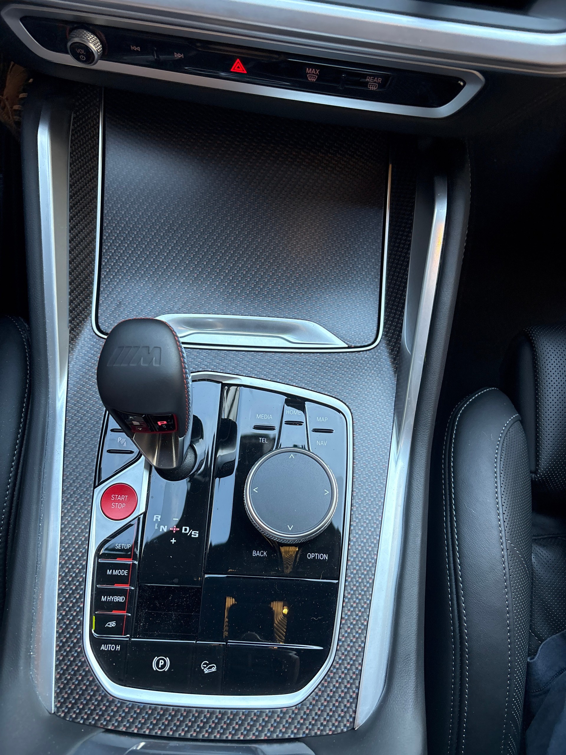 BMW Label Plug-in Hybrid-image-10