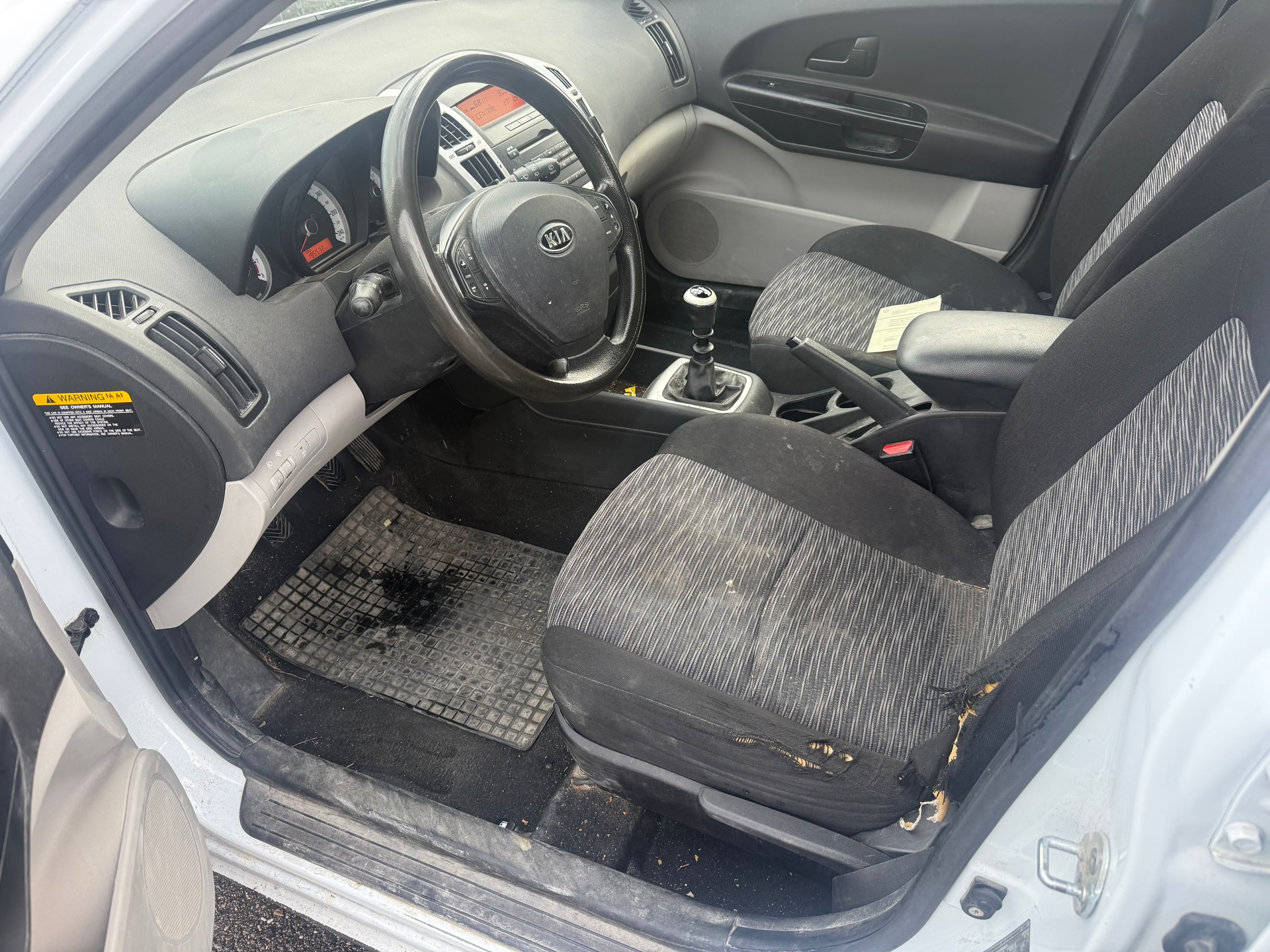 KIA Cee'd Sporty Wagon 1.4 16V Eco-image-5