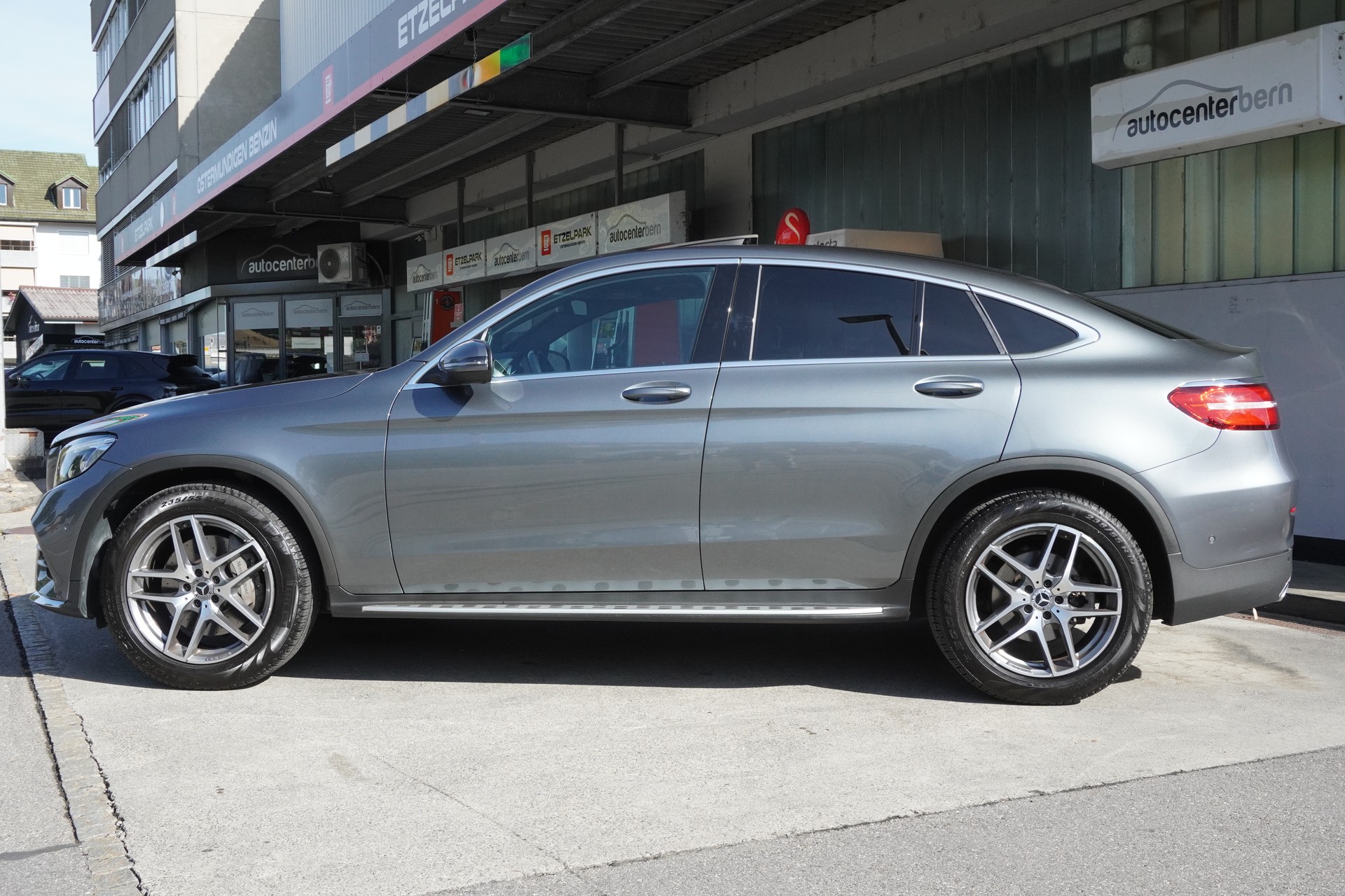 MERCEDES-BENZ GLC Coupé 250 AMG Line 4Matic 9G-Tronic-image-7