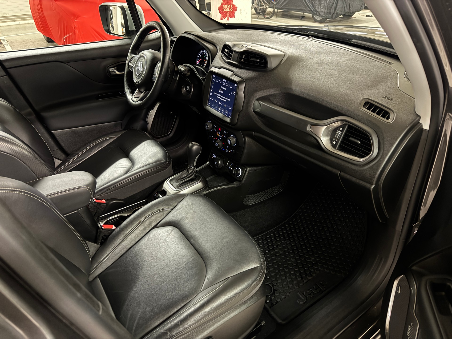 JEEP Renegade 1.4 Turbo Limited AWD I Frisch MFK 09.26 I Servicegepflegt I CH-Fhrz. I Gute Ausstattung I TOP Angebot-image-8