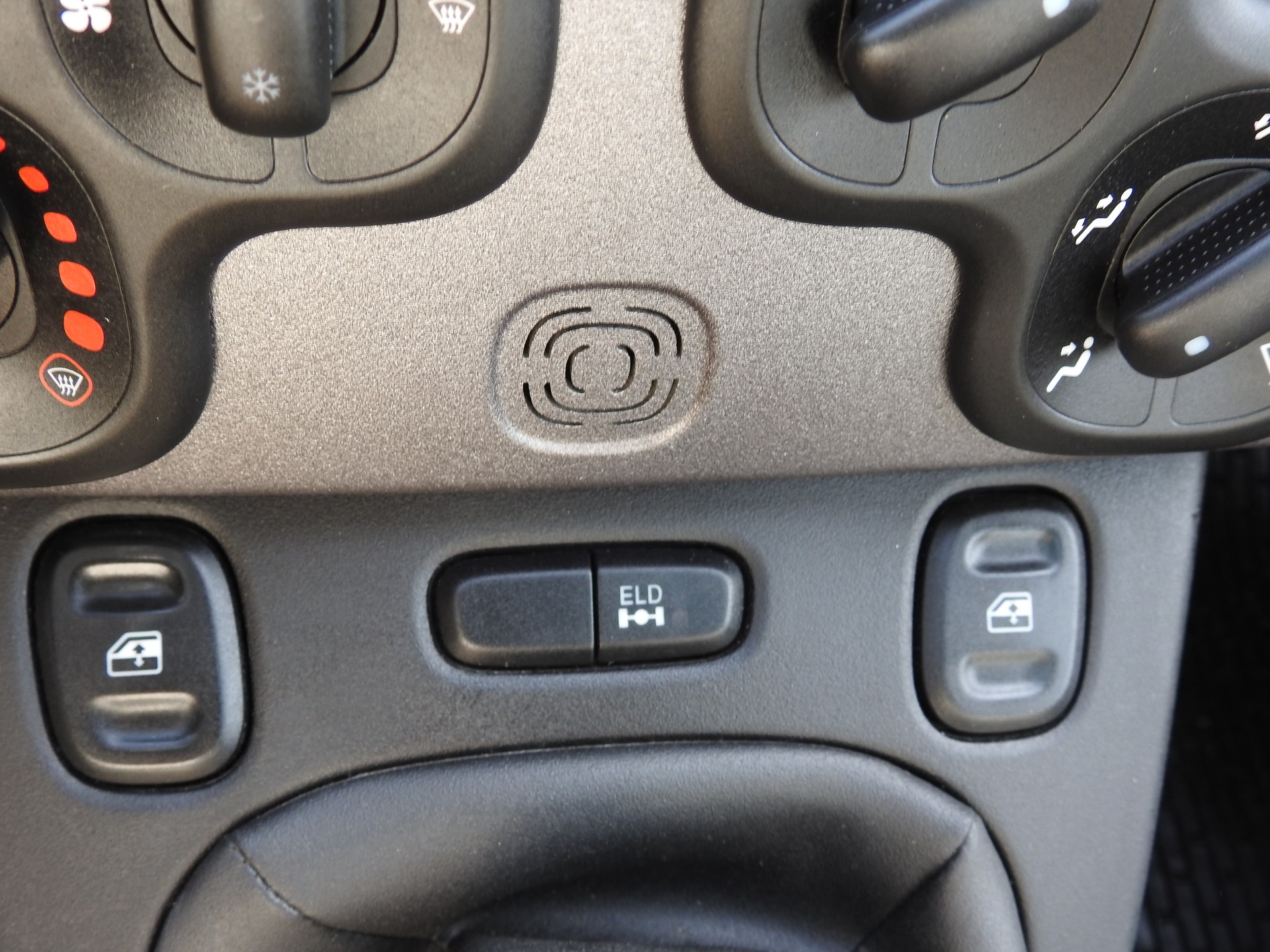 FIAT Panda 1.3 MJ Climbing 4x4-image-23