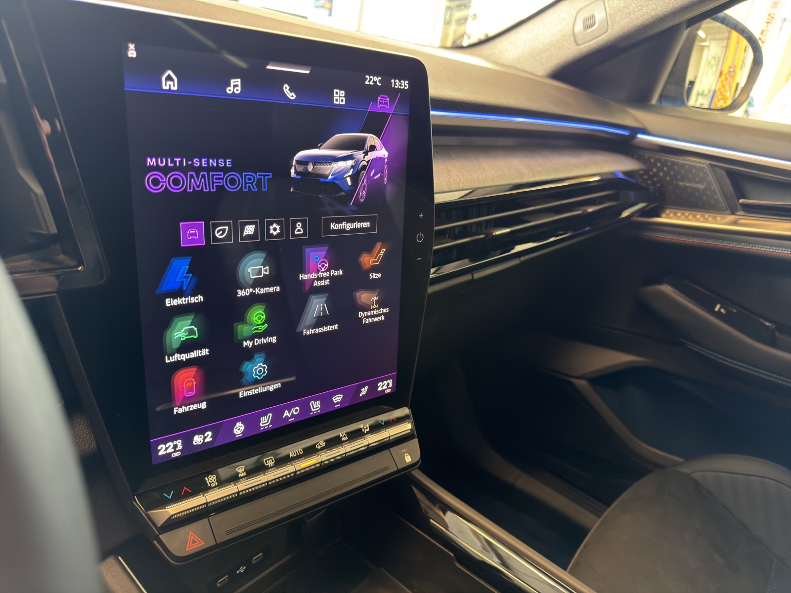 RENAULT Rafale 4x4 Atelier Alpine 300 1.2 E-Tech Plug-in Hybrid **Leasingaktion 1.99%**-image-30