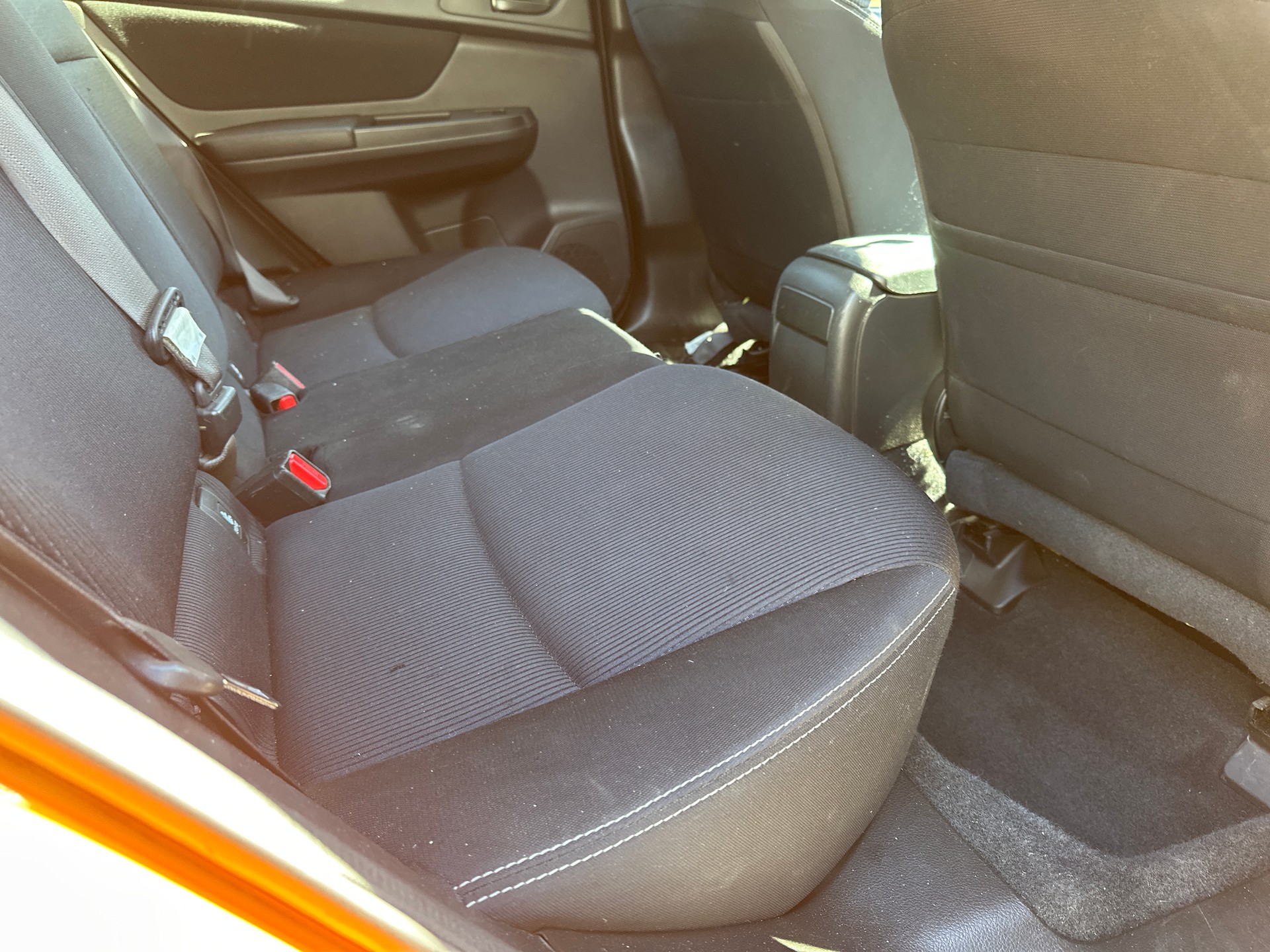SUBARU XV 1.6 Swiss One AWD CVT-image-11
