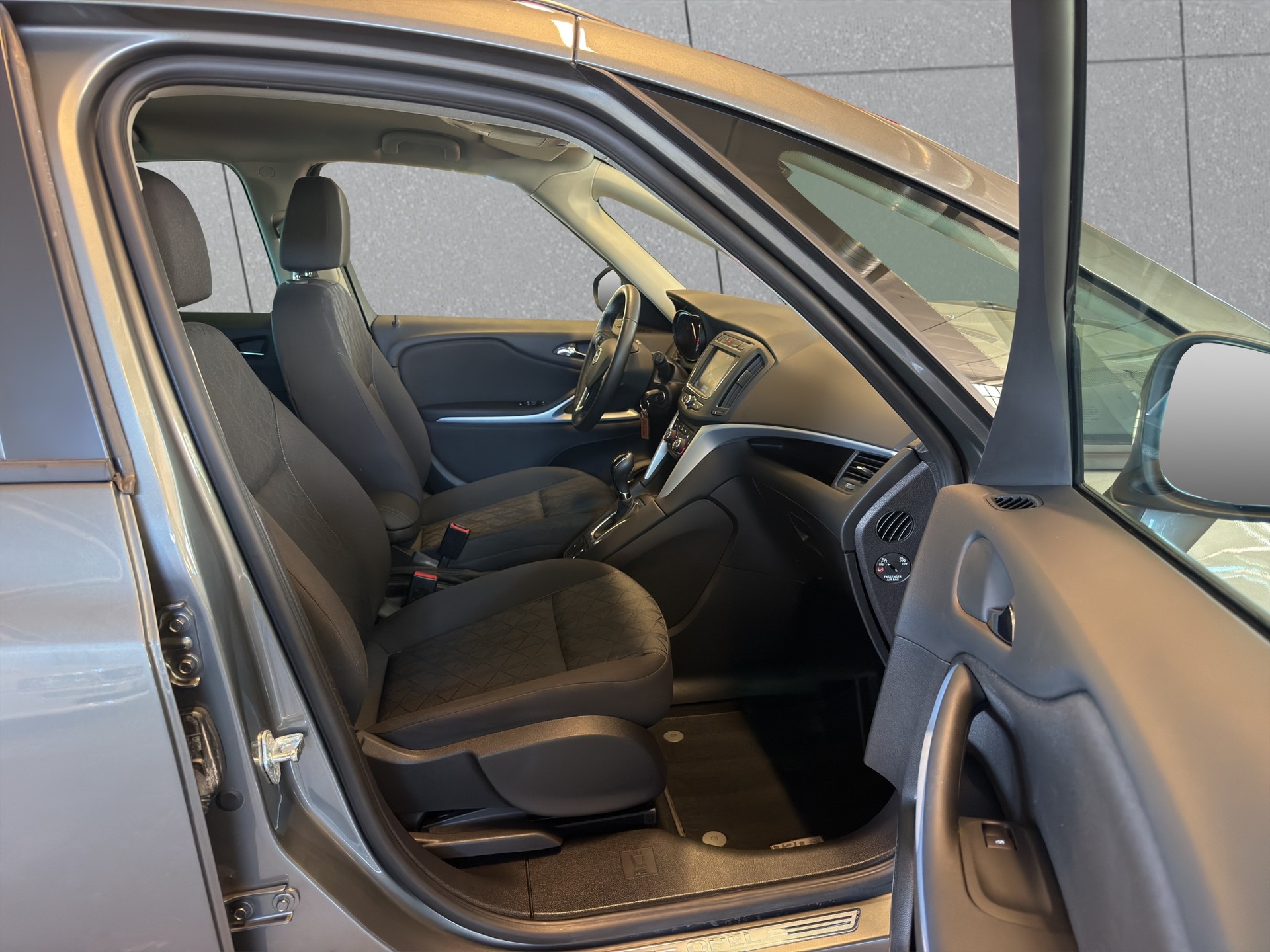 OPEL Zafira 1.6i Turbo 120 Years Automatic*NUR 29000 KM*7 PLÄTZER*-image-20
