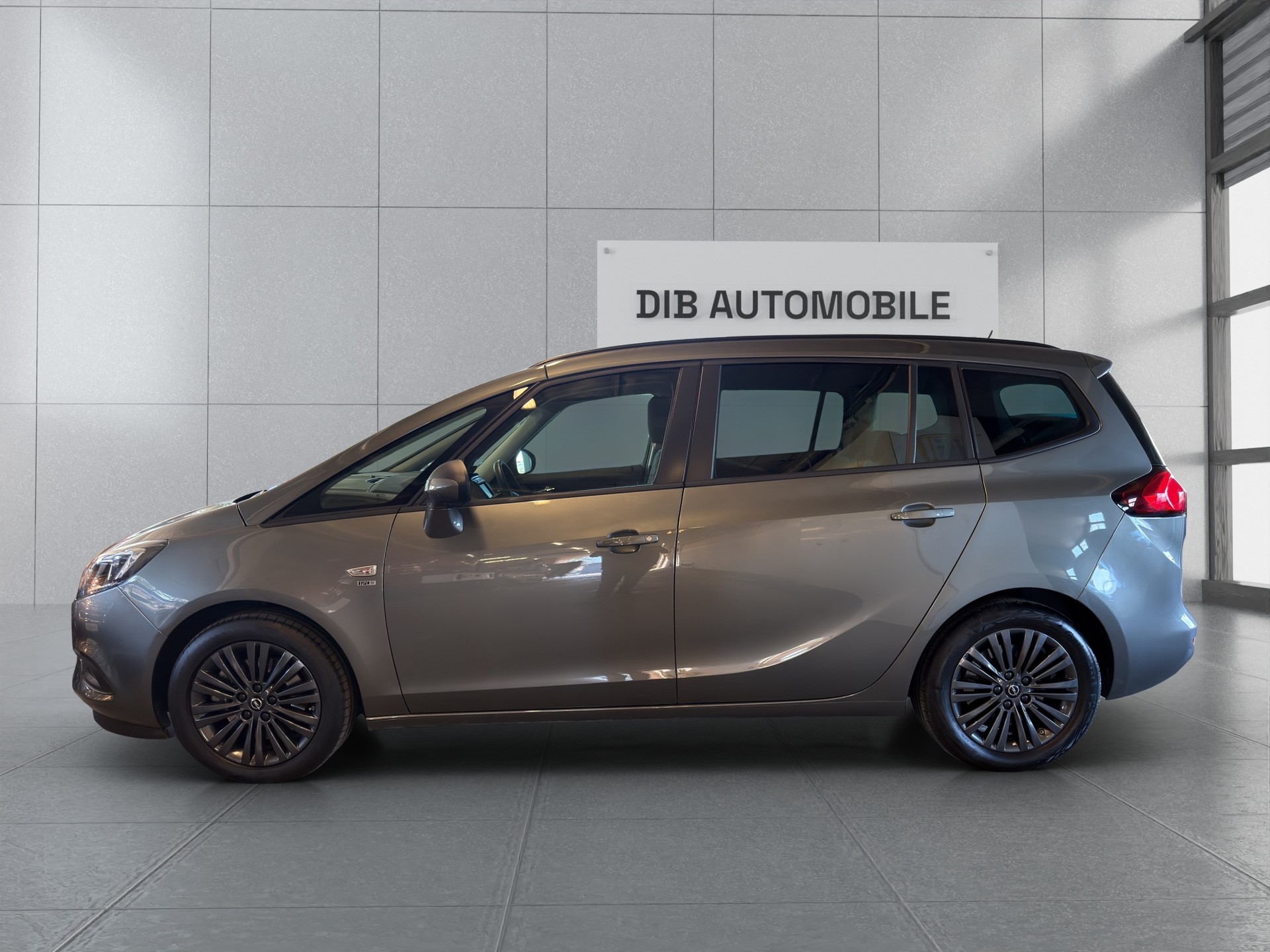 OPEL Zafira 1.6i Turbo 120 Years Automatic*NUR 29000 KM*7 PLÄTZER*-image-15