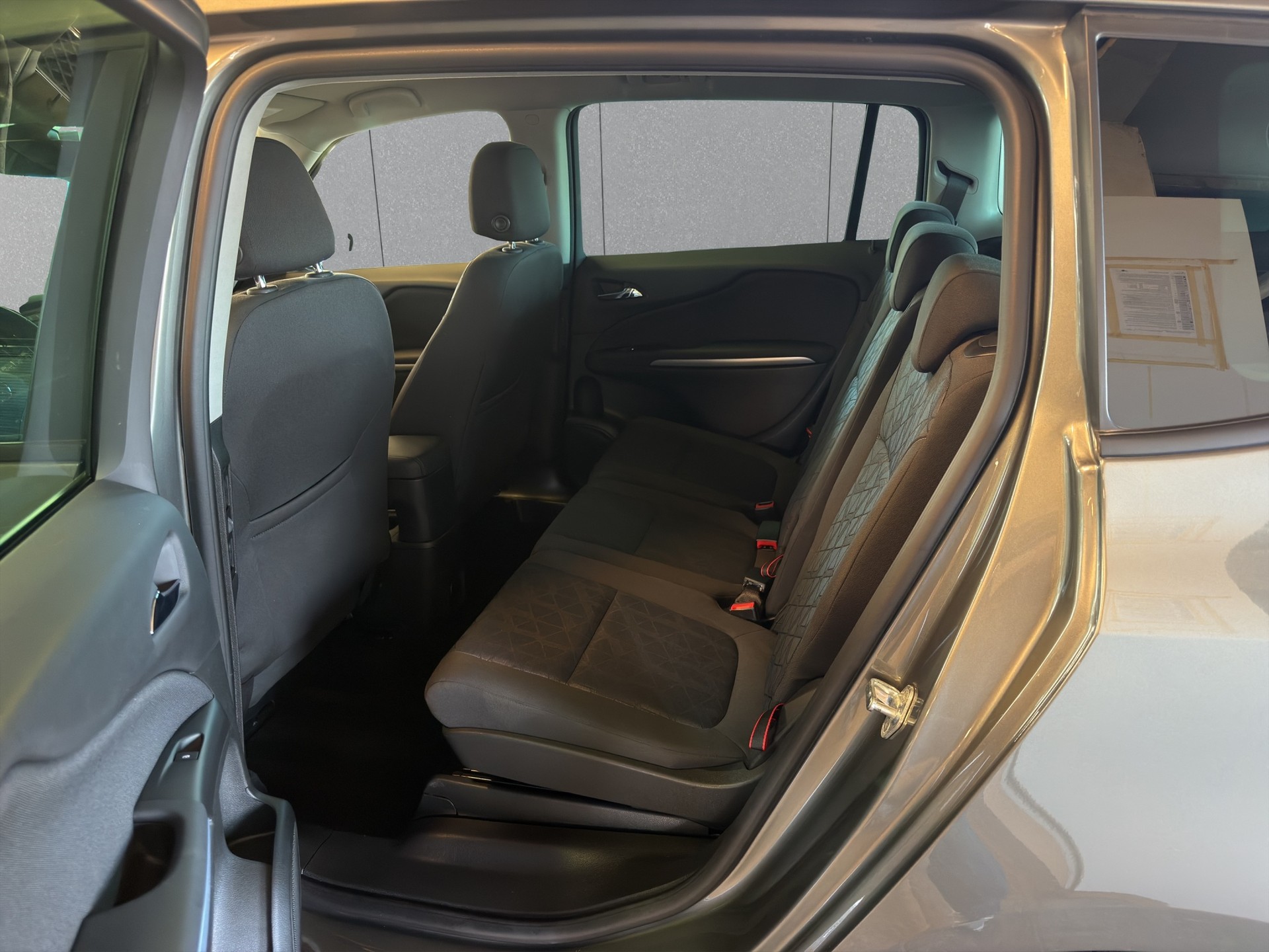 OPEL Zafira 1.6i Turbo 120 Years Automatic*NUR 29000 KM*7 PLÄTZER*-image-16