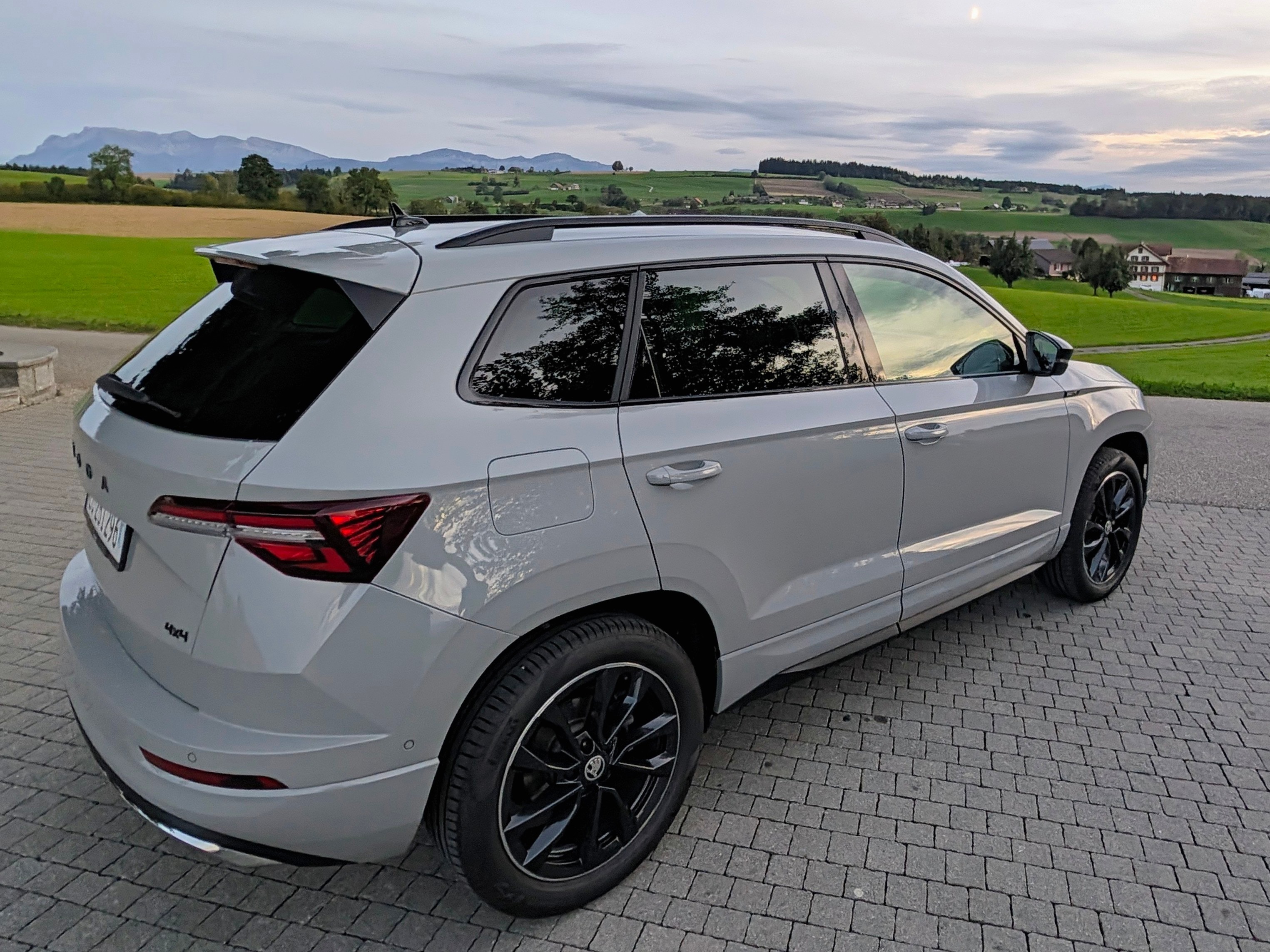 Car photo