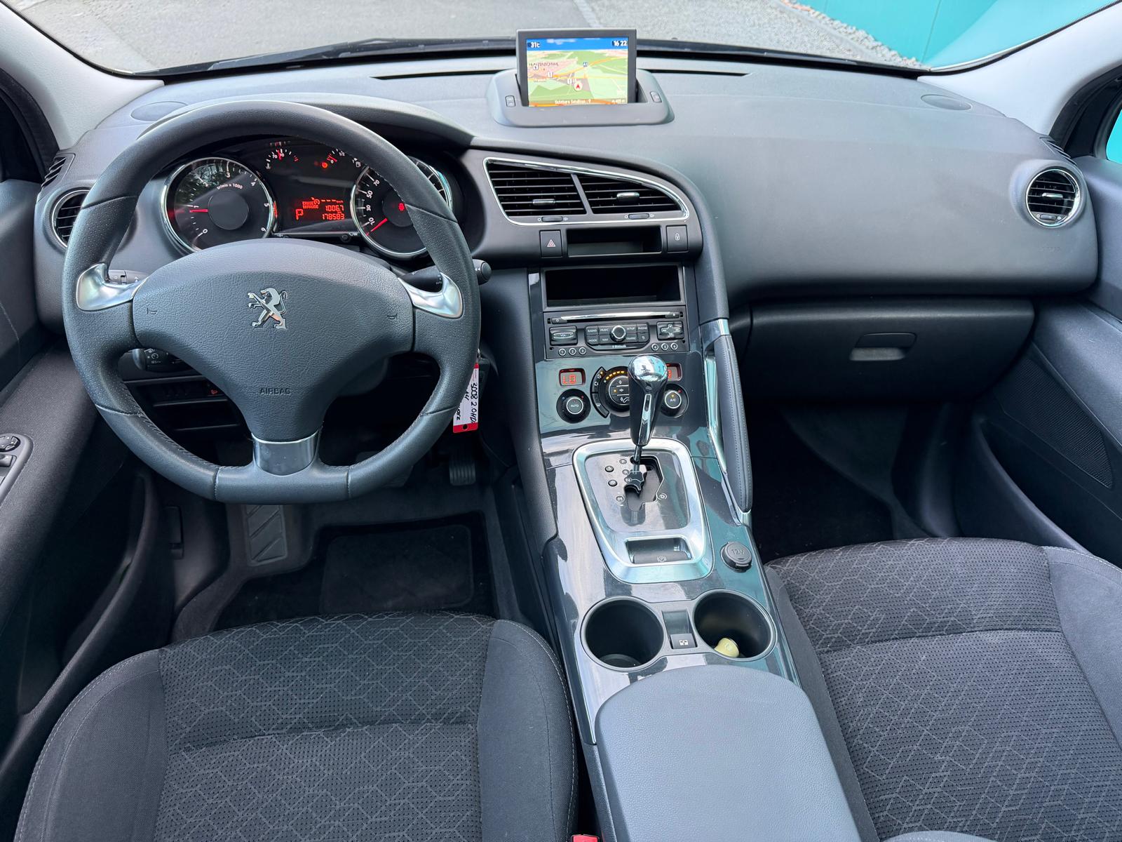 PEUGEOT 3008 2.0 HDI Style Tiptronic-image-7