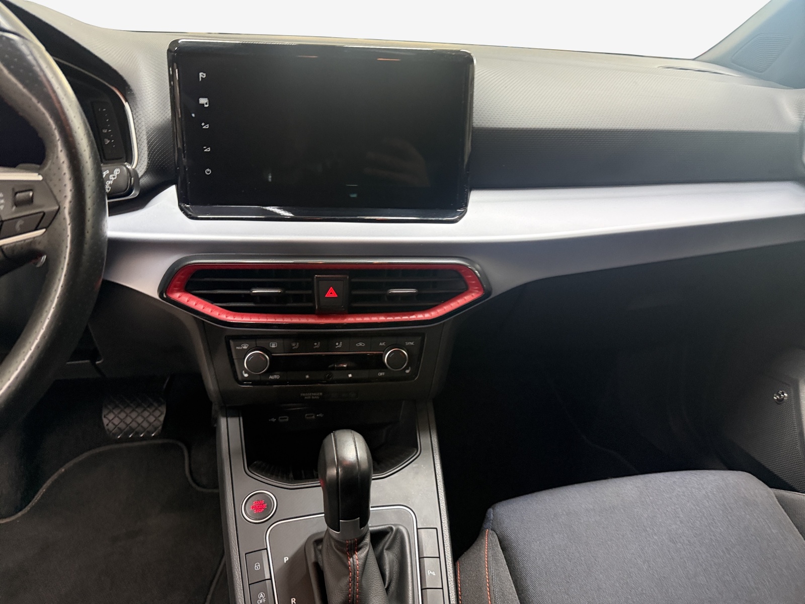 SEAT Ibiza 1.0 EcoTSI Hola FR DSG-image-10