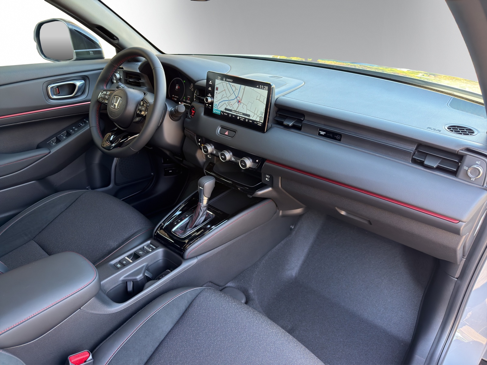 HONDA HR-V 1.5 i-MMD Advance Sport-image-11