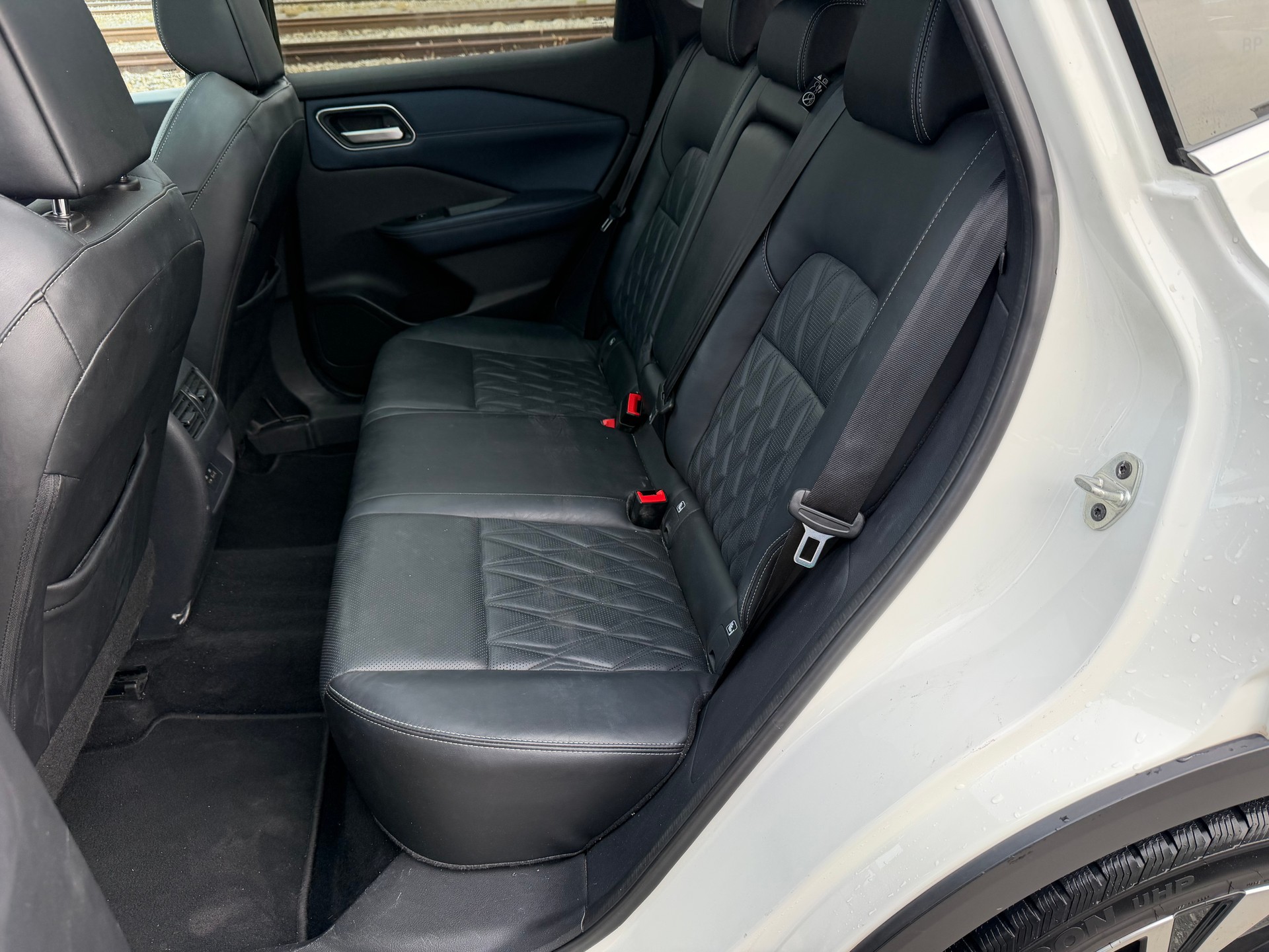 NISSAN Qashqai 1.3 DIG-T MHEV Tekna Xtronic 4x4-image-10