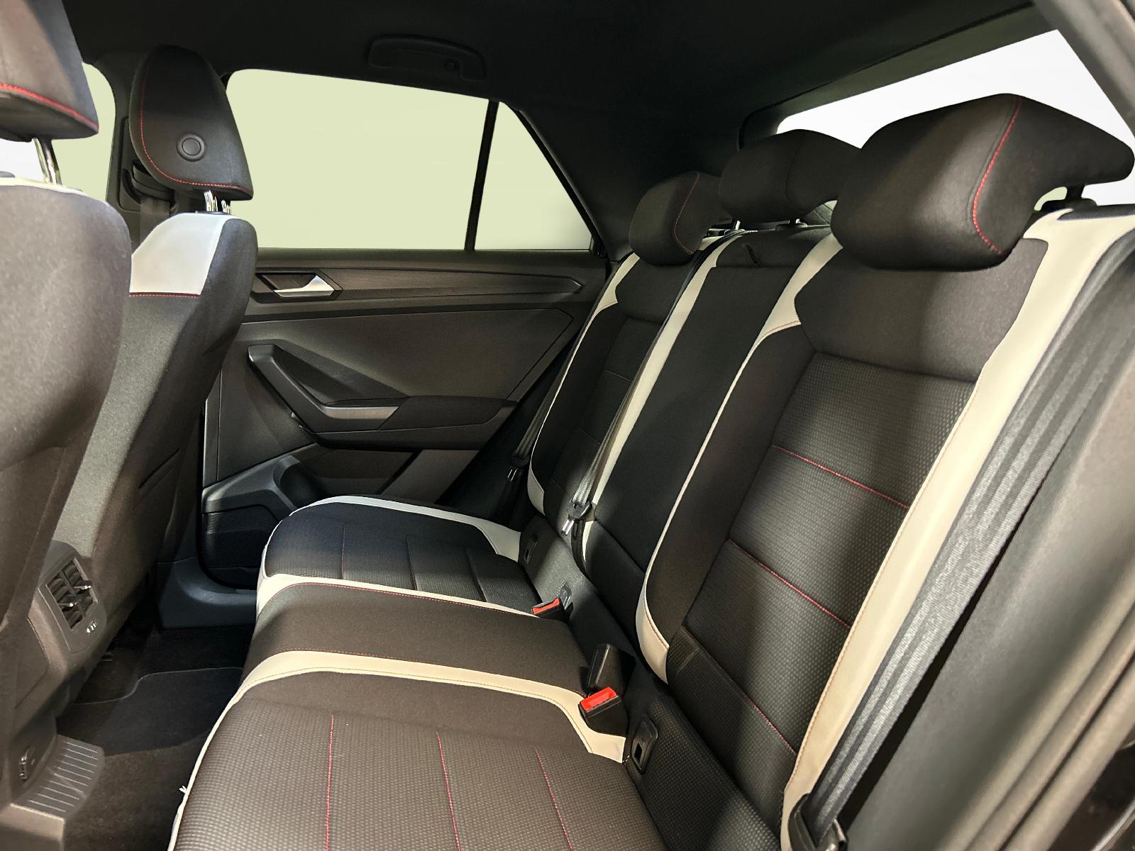 VW T-Roc 2.0 TSI Sport DSG 4motion-showroom-element-3