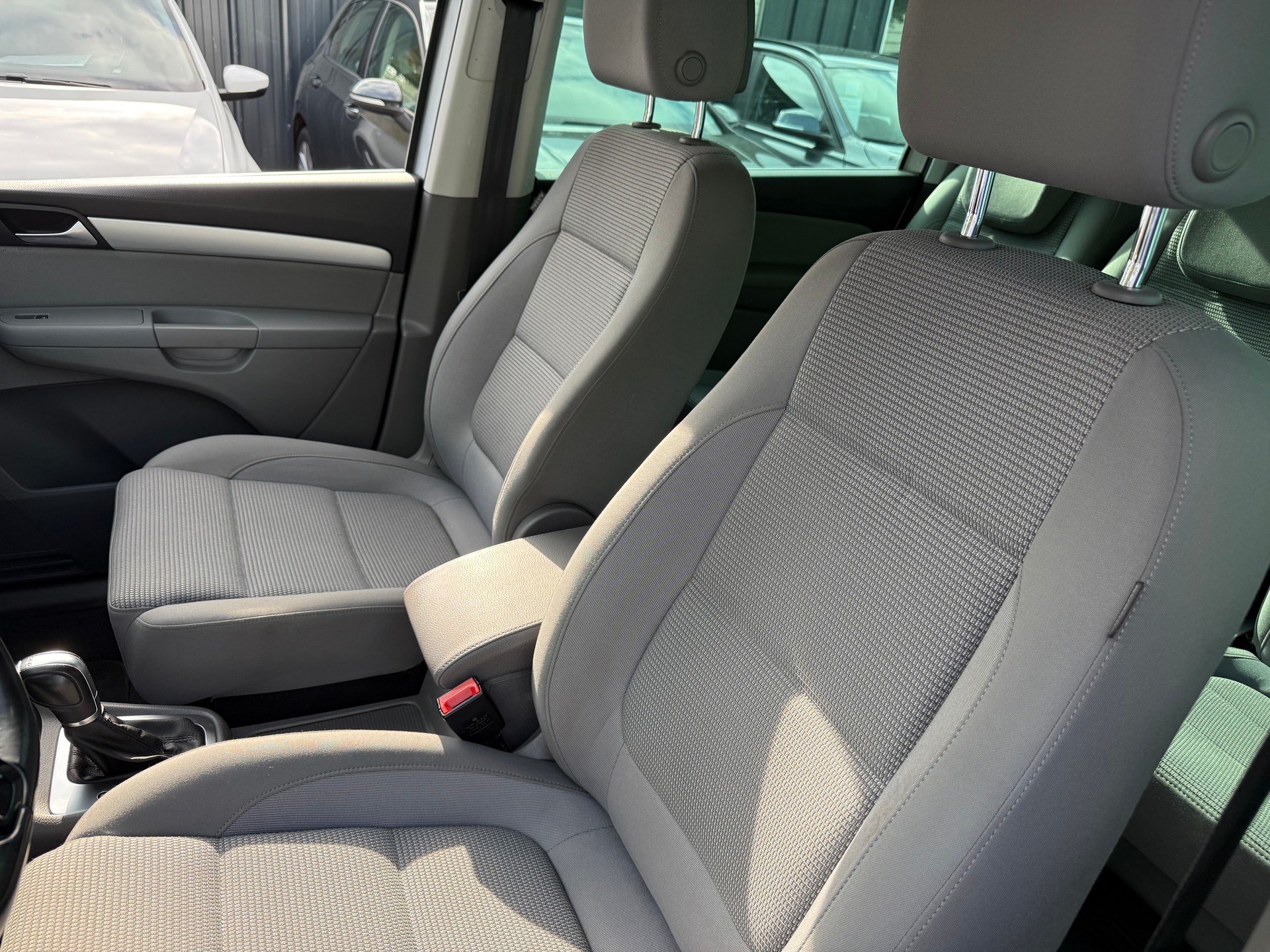 VW Sharan 1.4 TSI BlMT Comfortline DSG-image-12