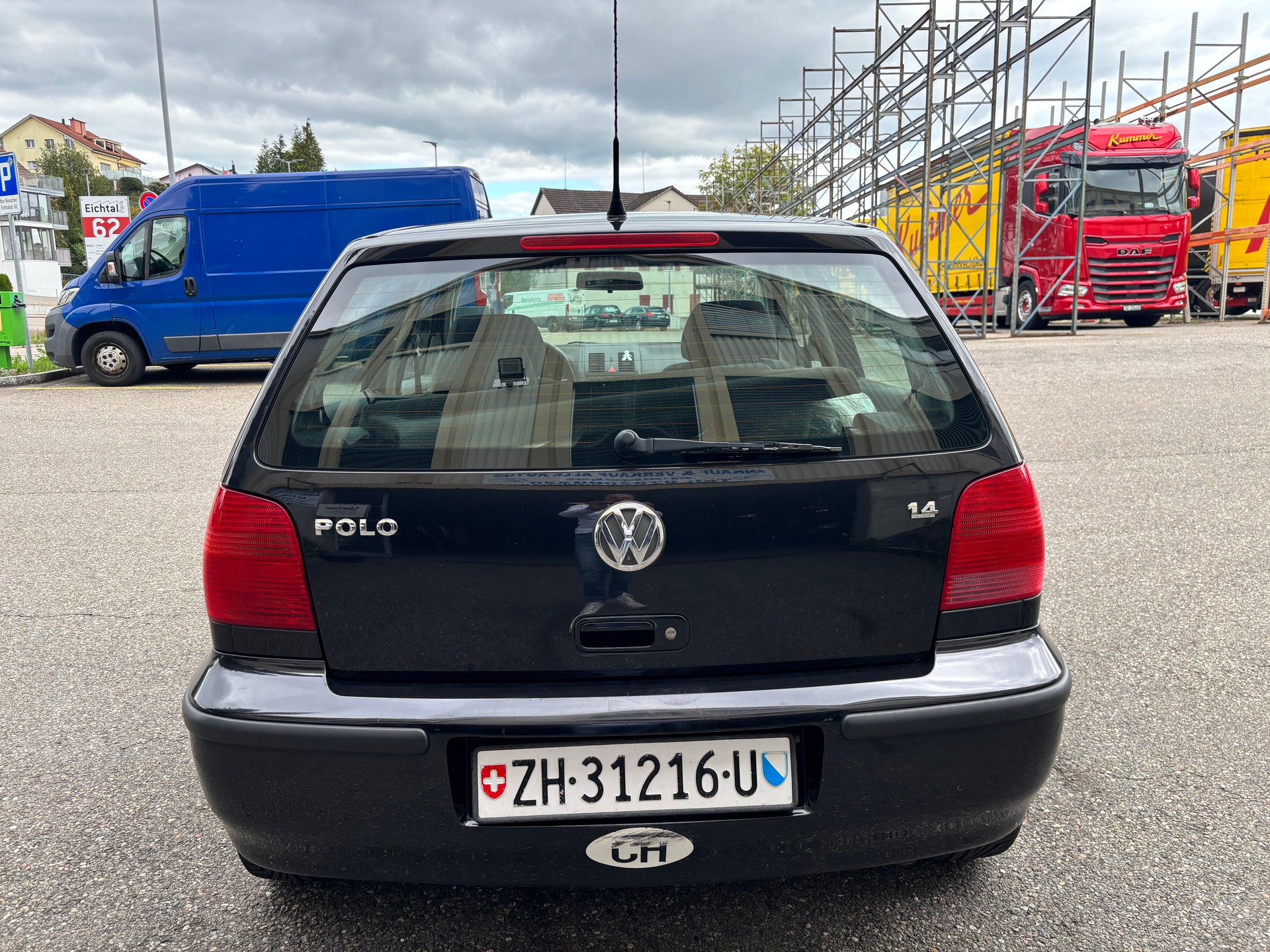 VW Polo 75-image-5