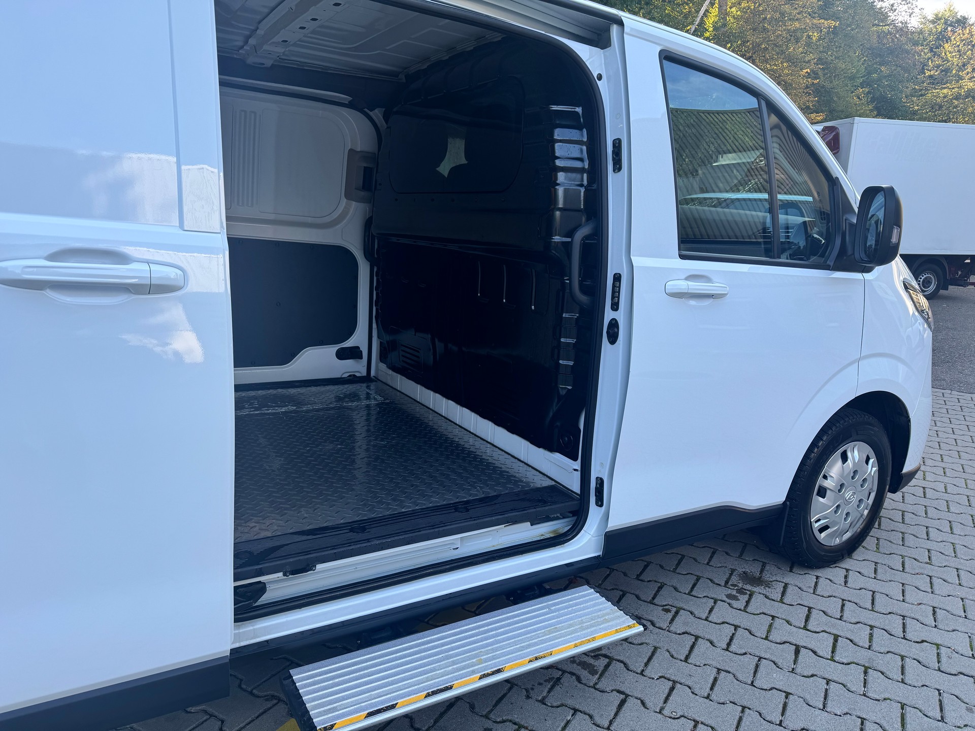 MAXUS Deliver 7 2.0D L2-image-7