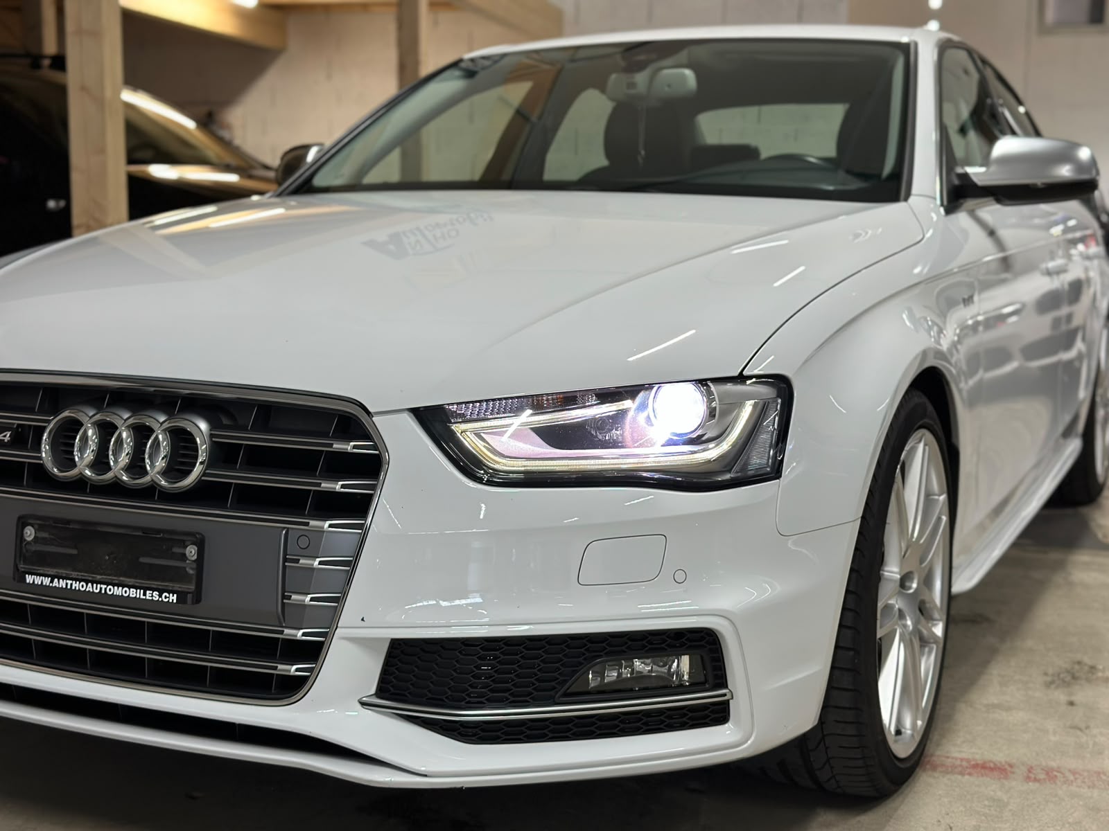 AUDI S4 Limousine 3.0 TFSI quattro S-tronic-image-6