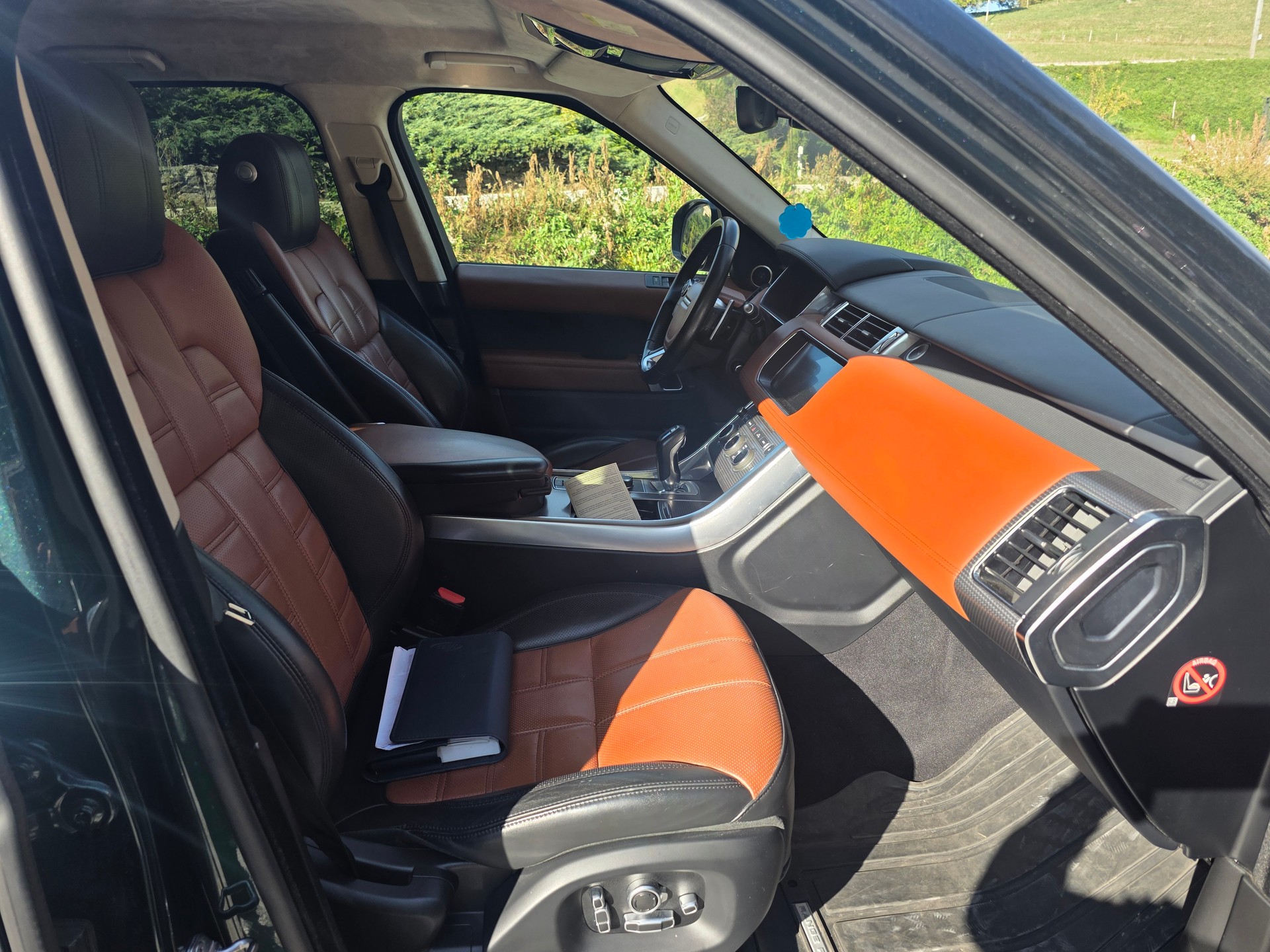 LAND ROVER Range Rover Sport 3.0 V6 SC Autobiographie-image-11