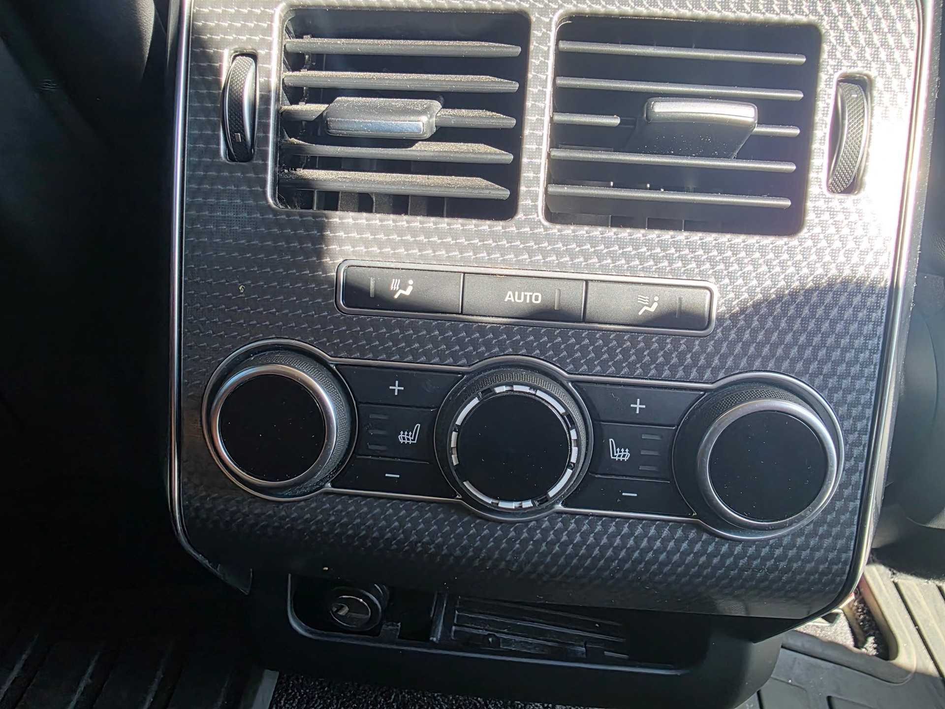 LAND ROVER Range Rover Sport 3.0 V6 SC Autobiographie-image-14