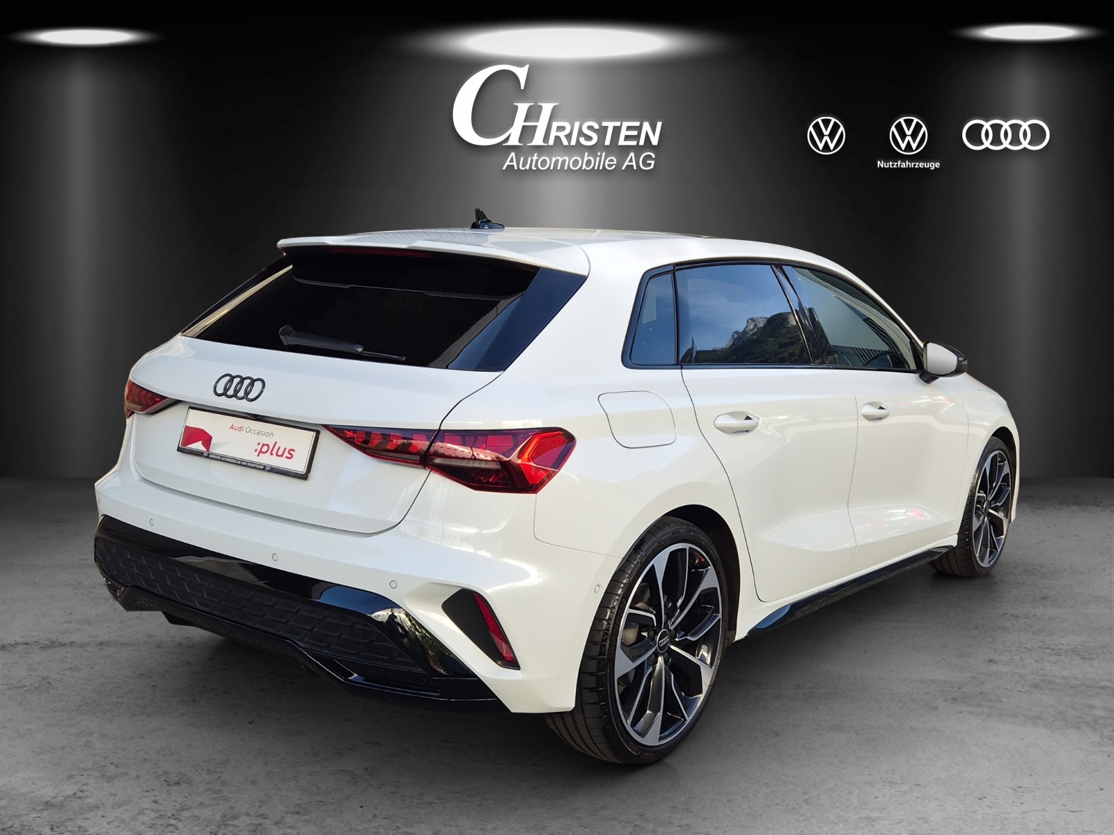 AUDI A3 Sportback 35 TFSI S line Attraction S-tronic-image-5