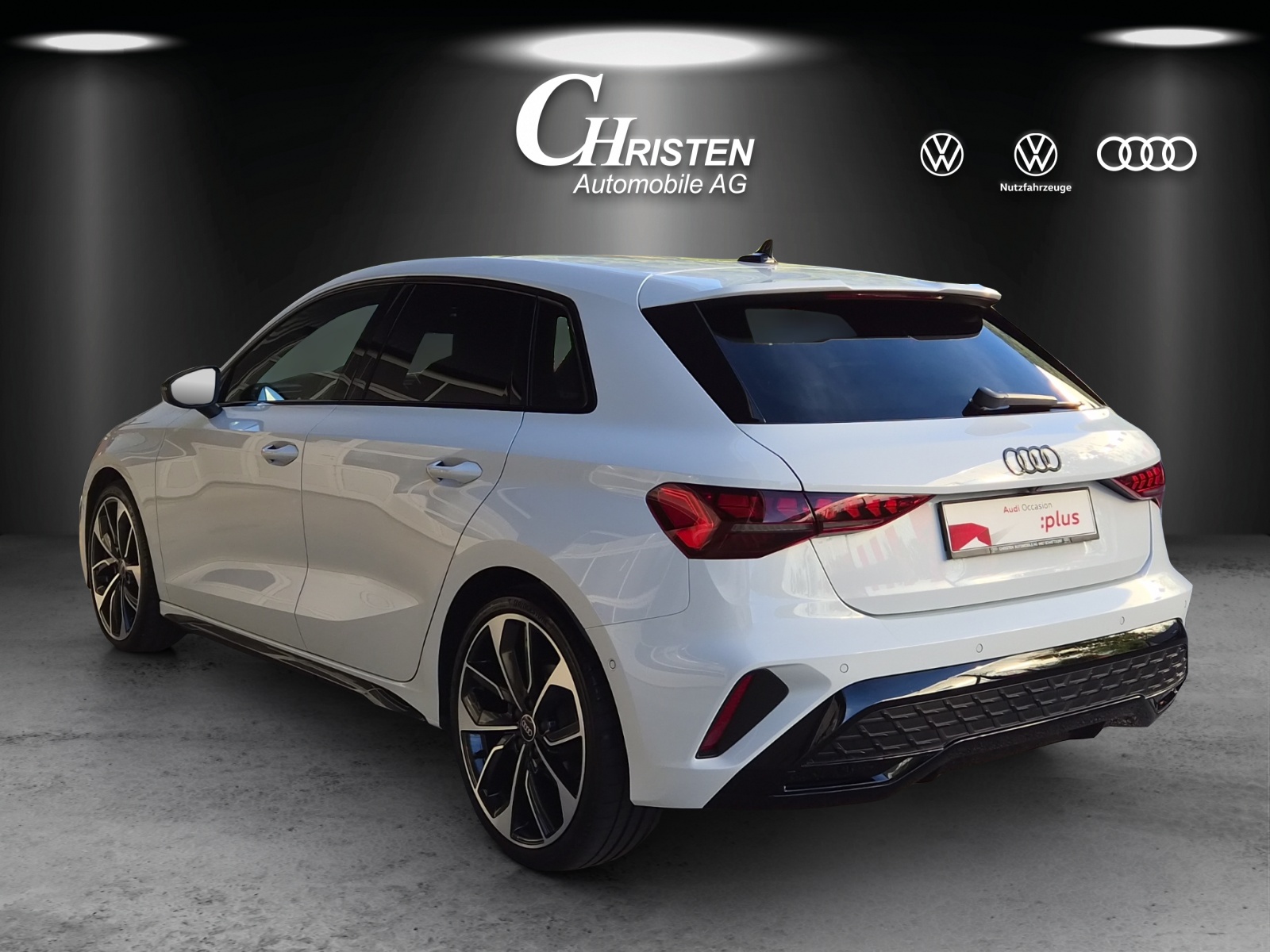 AUDI A3 Sportback 35 TFSI S line Attraction S-tronic-image-3