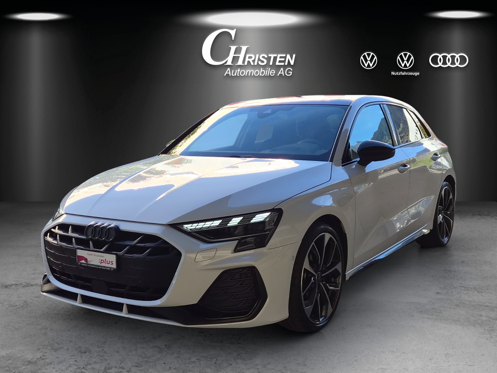 AUDI A3 Sportback 35 TFSI S line Attraction S-tronic-image-0
