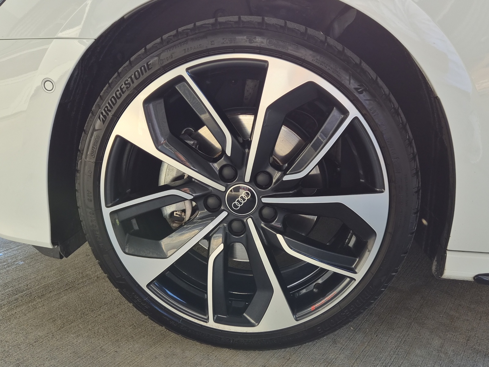 AUDI A3 Sportback 35 TFSI S line Attraction S-tronic-image-14