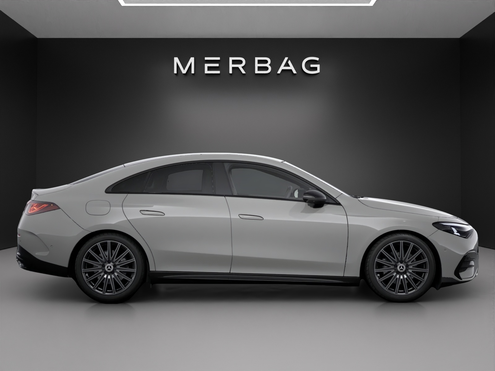 MERCEDES-BENZ CLA 350 4 Matic 85 kWh EQ-image-1