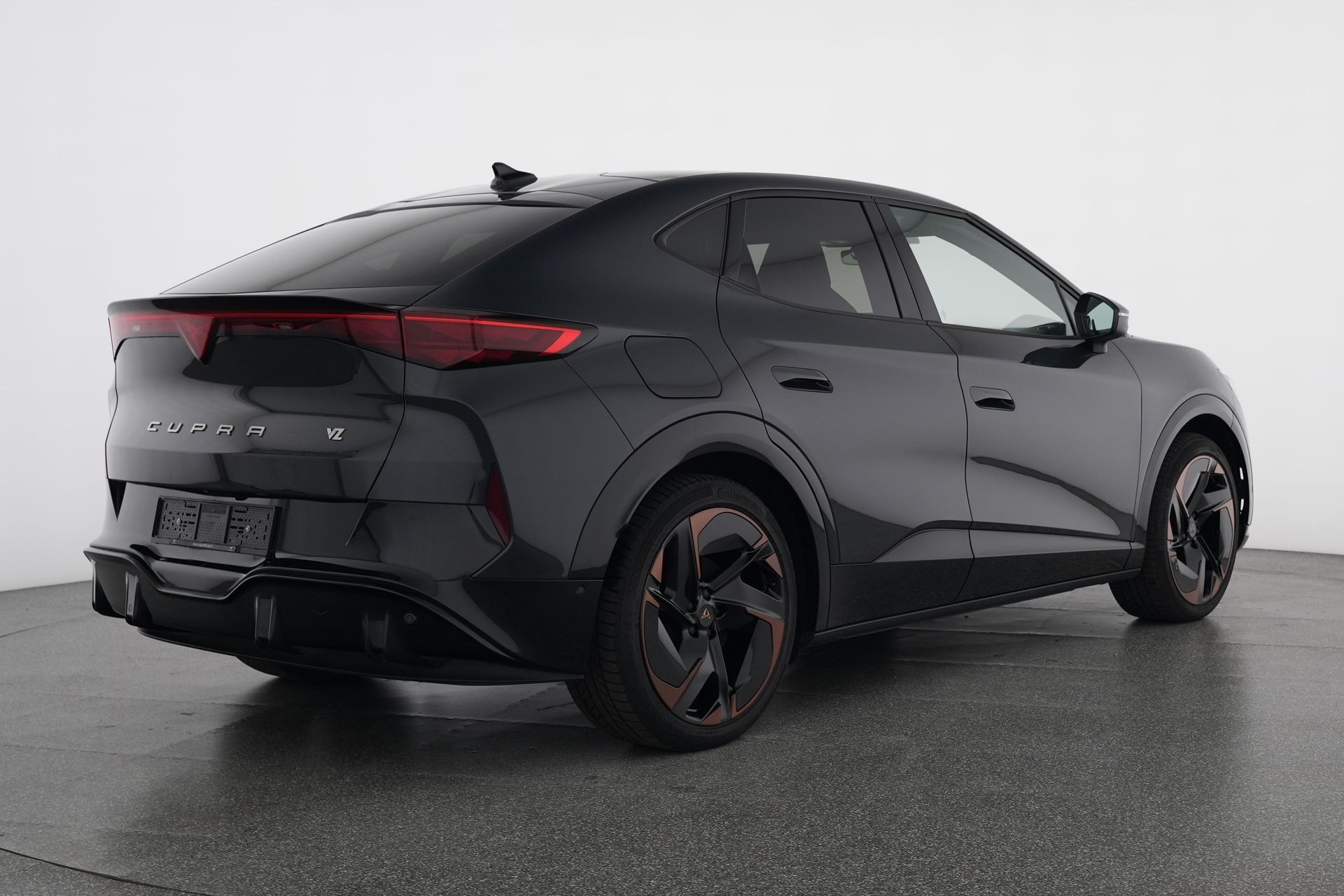 CUPRA Tavascan Type 9 77 kWh Adrenaline-image-4
