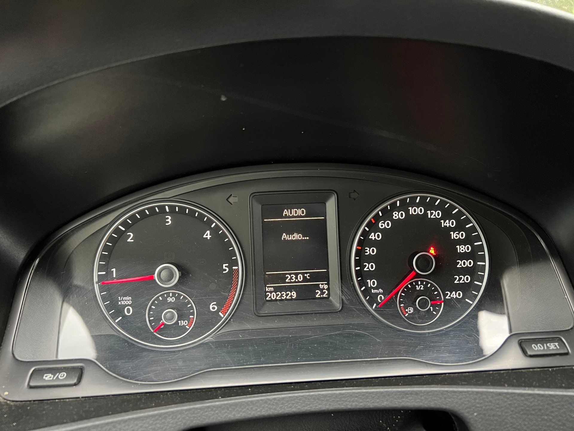 VW T5 California 2.0 Bi-TDI Beach Edition 4Motion DSG-image-14