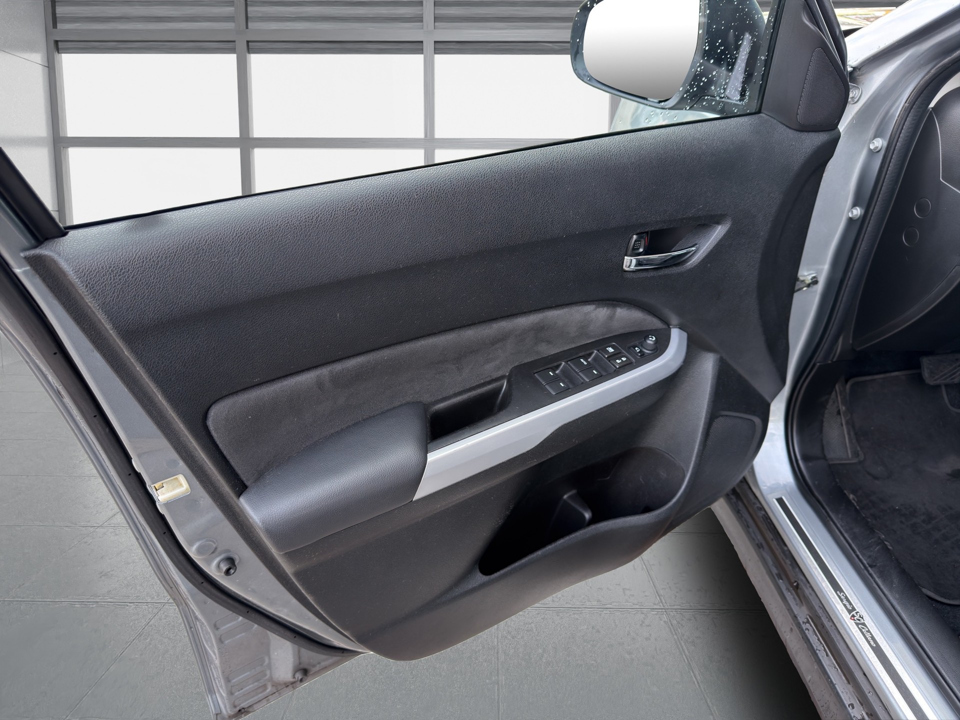 SUZUKI Vitara 1.6 S.Cellano Top Automatic-image-9