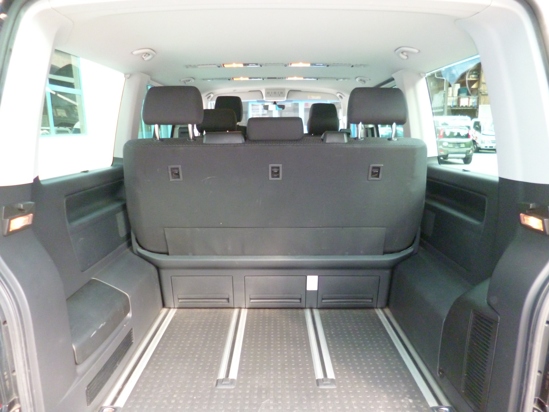 VW Multivan 2.0 Liberty DSG-image-8