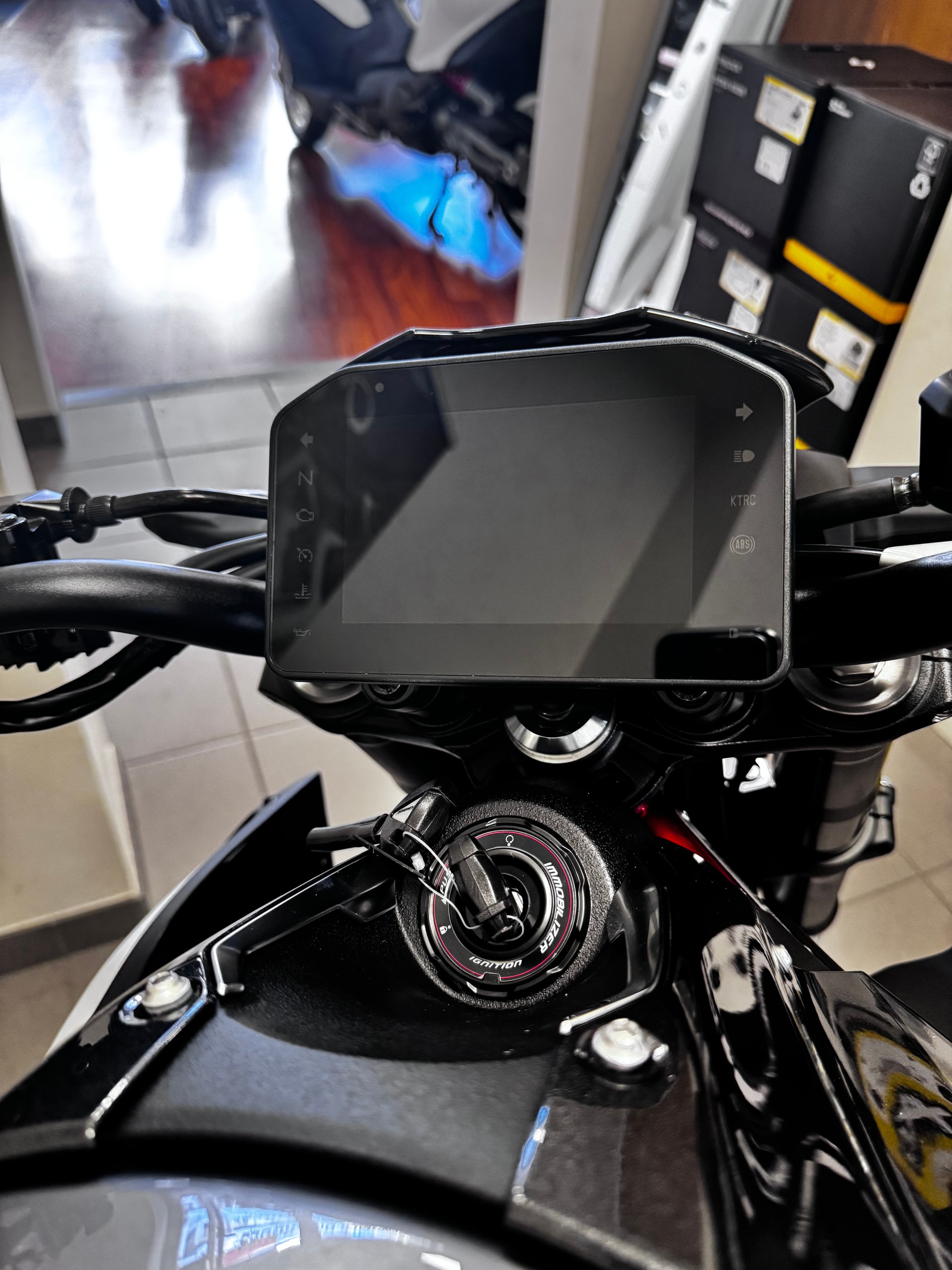 KAWASAKI Z 900 (70kW)-image-3