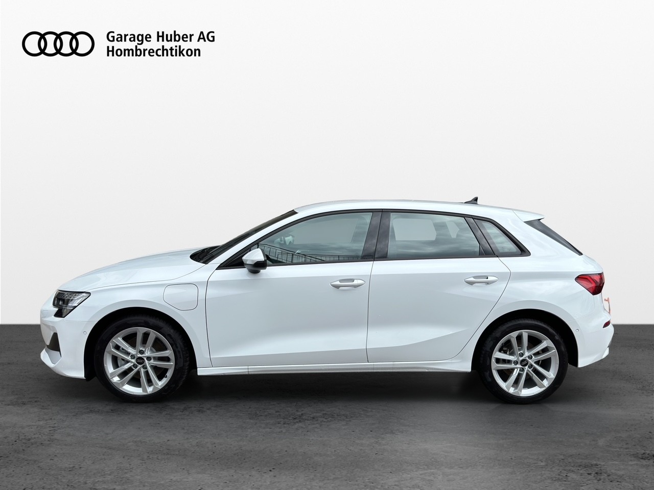 AUDI A3 Sportback 40 TFSI e advanced S-tronic-image-2