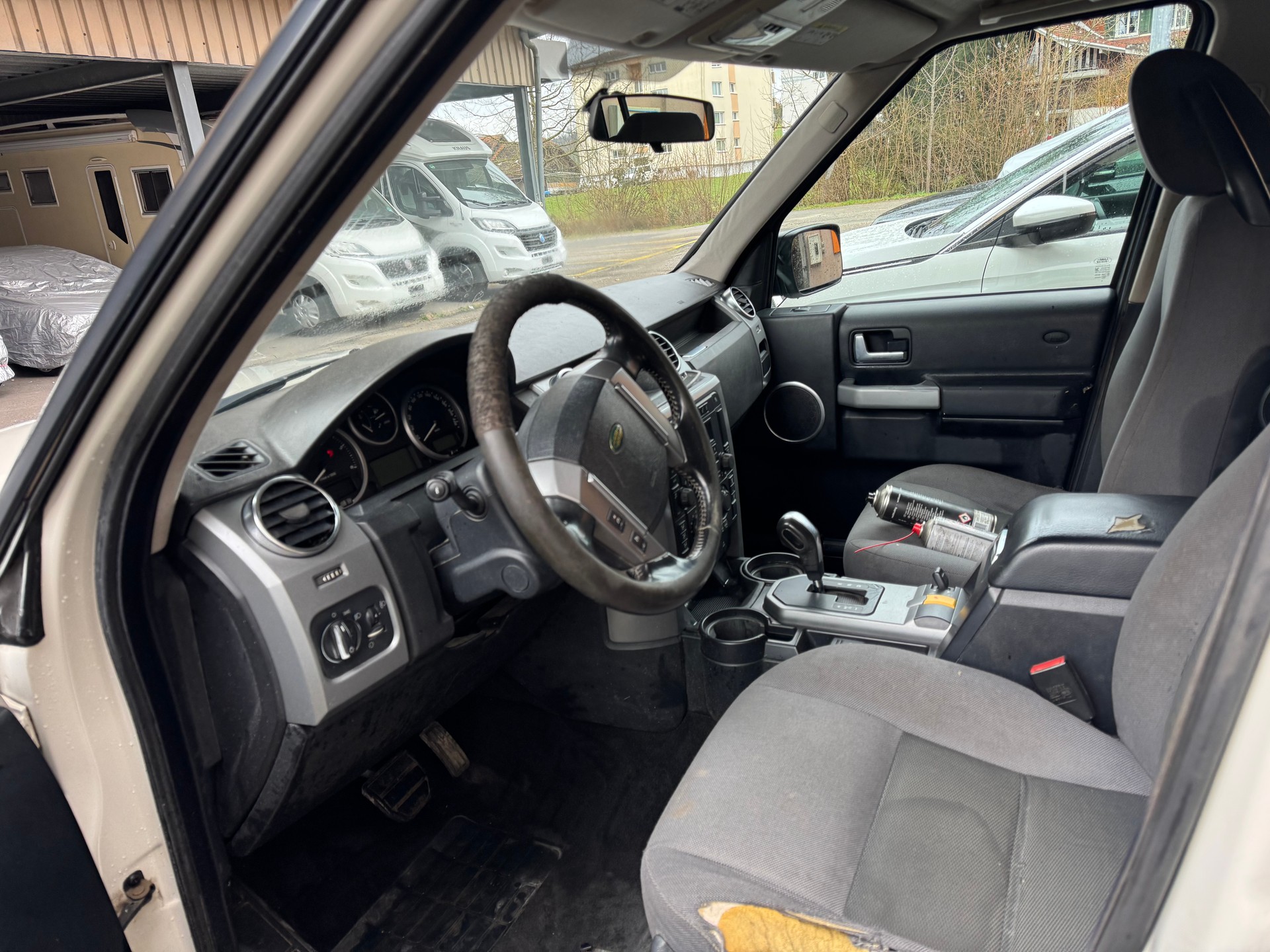 LAND ROVER Discovery 2.7d V6 SE Automatic-image-8