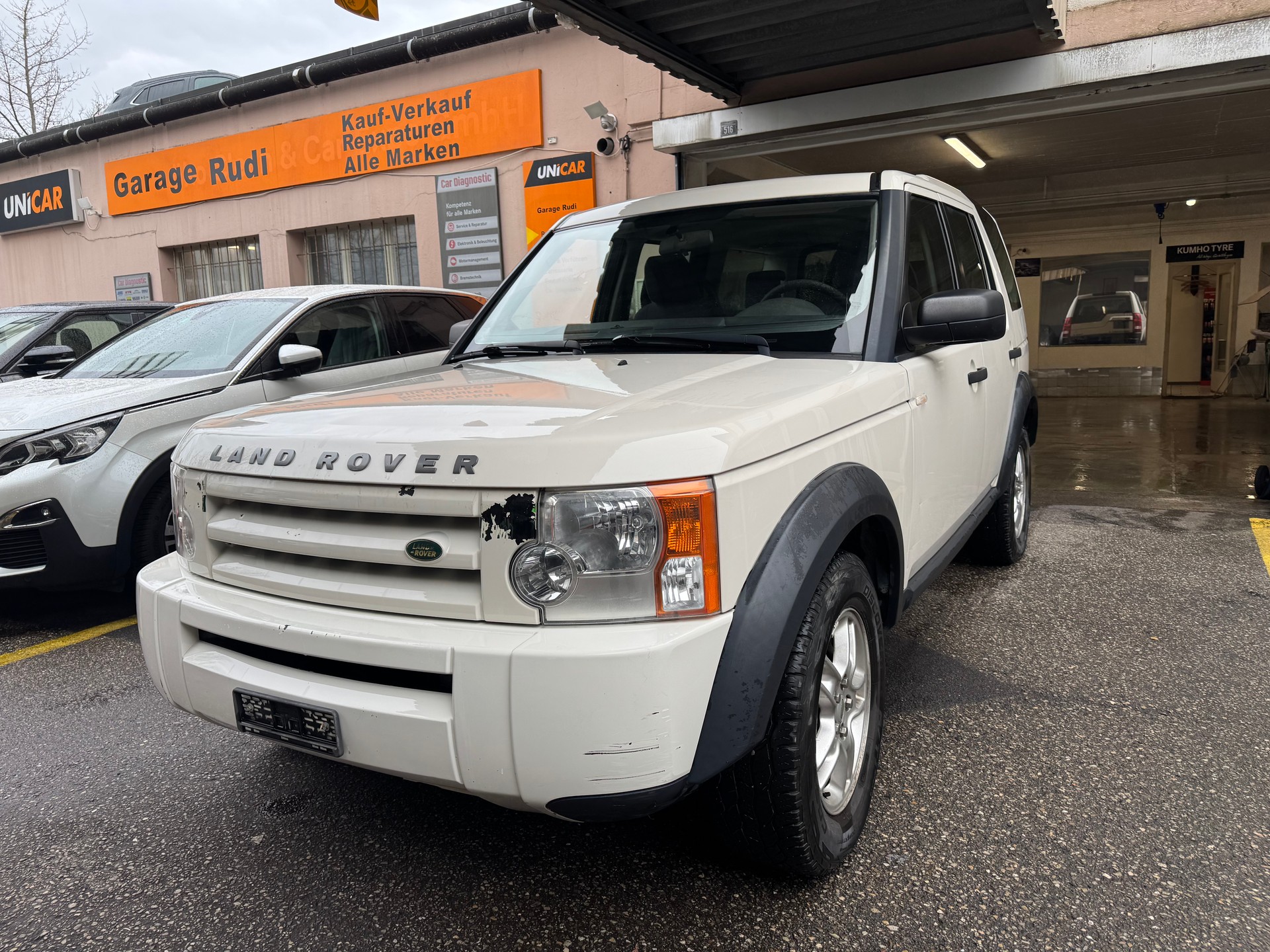 LAND ROVER Discovery 2.7d V6 SE Automatic-image-2