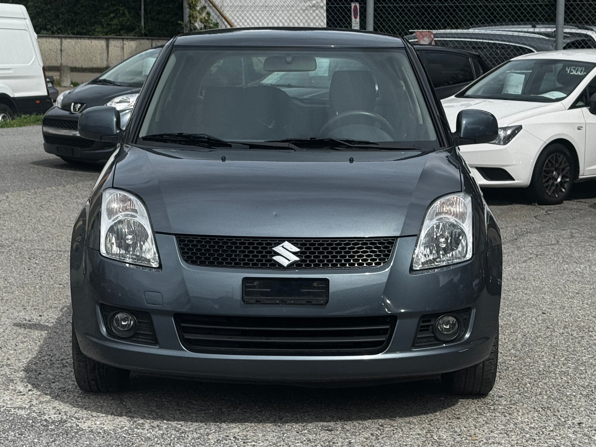 SUZUKI Swift 1.3i 16V GL Top Piz Sulai LE 4x4-image-0